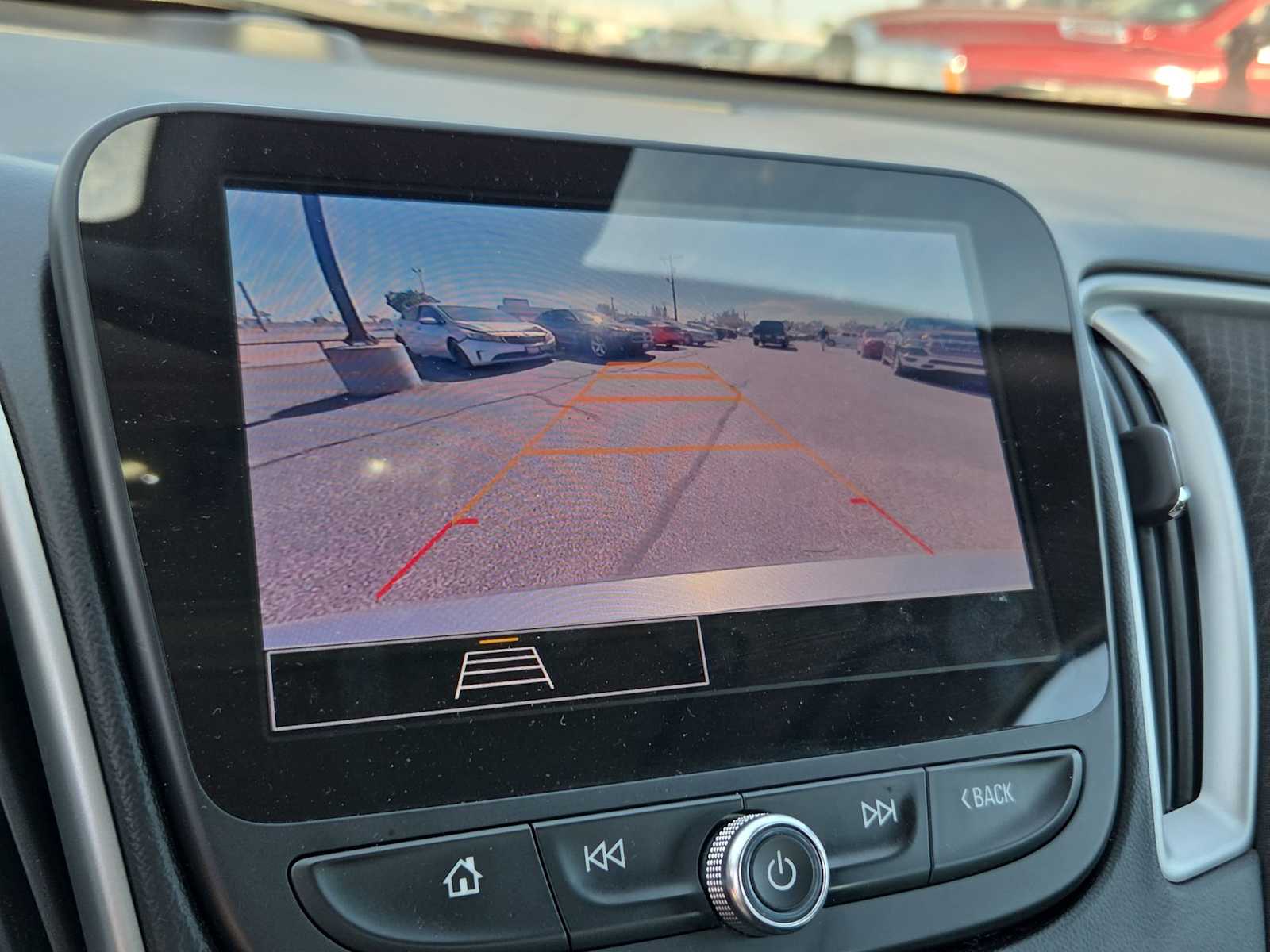 Thumbnail: 2024 Chevrolet Malibu - 20