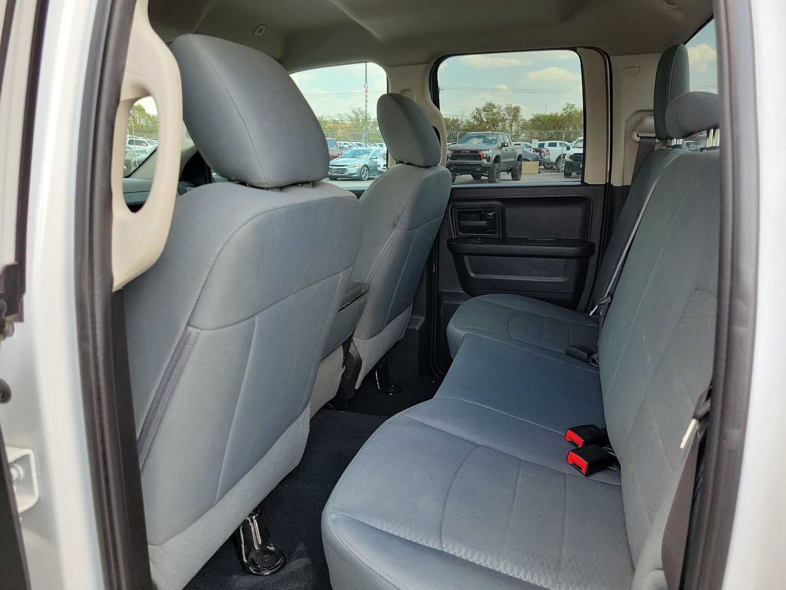Thumbnail: 2019 RAM 1500 Classic - 12