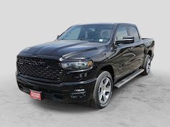 2026 Ram 1500 EXPRESS CREW CAB 4X2 5'7 BOX Pickup Midland, TX