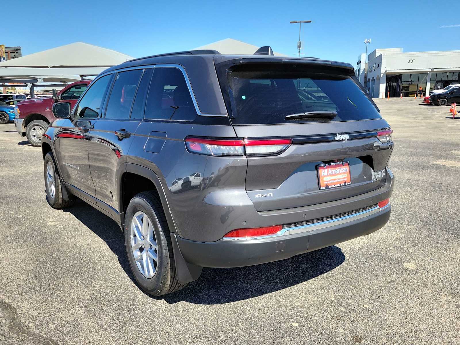 Thumbnail: 2025 Jeep Grand Cherokee - 4