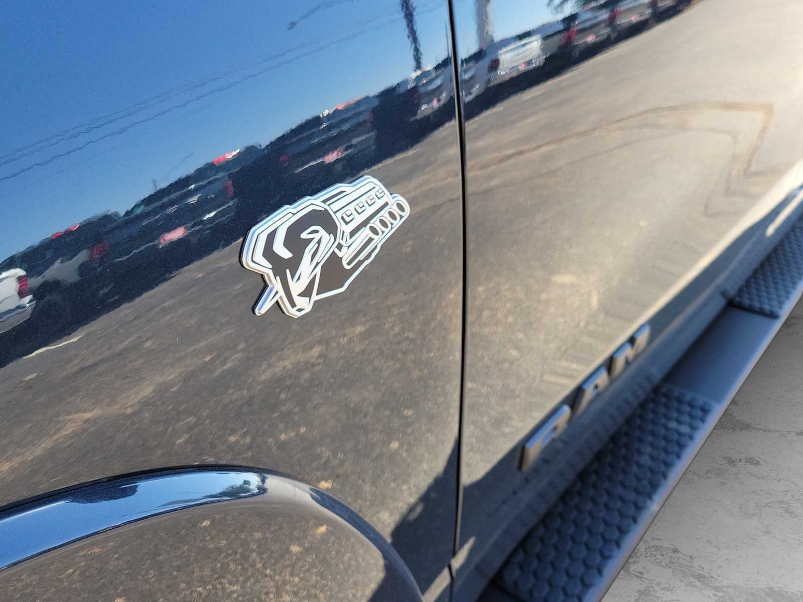 Thumbnail: 2026 RAM 1500 - 7