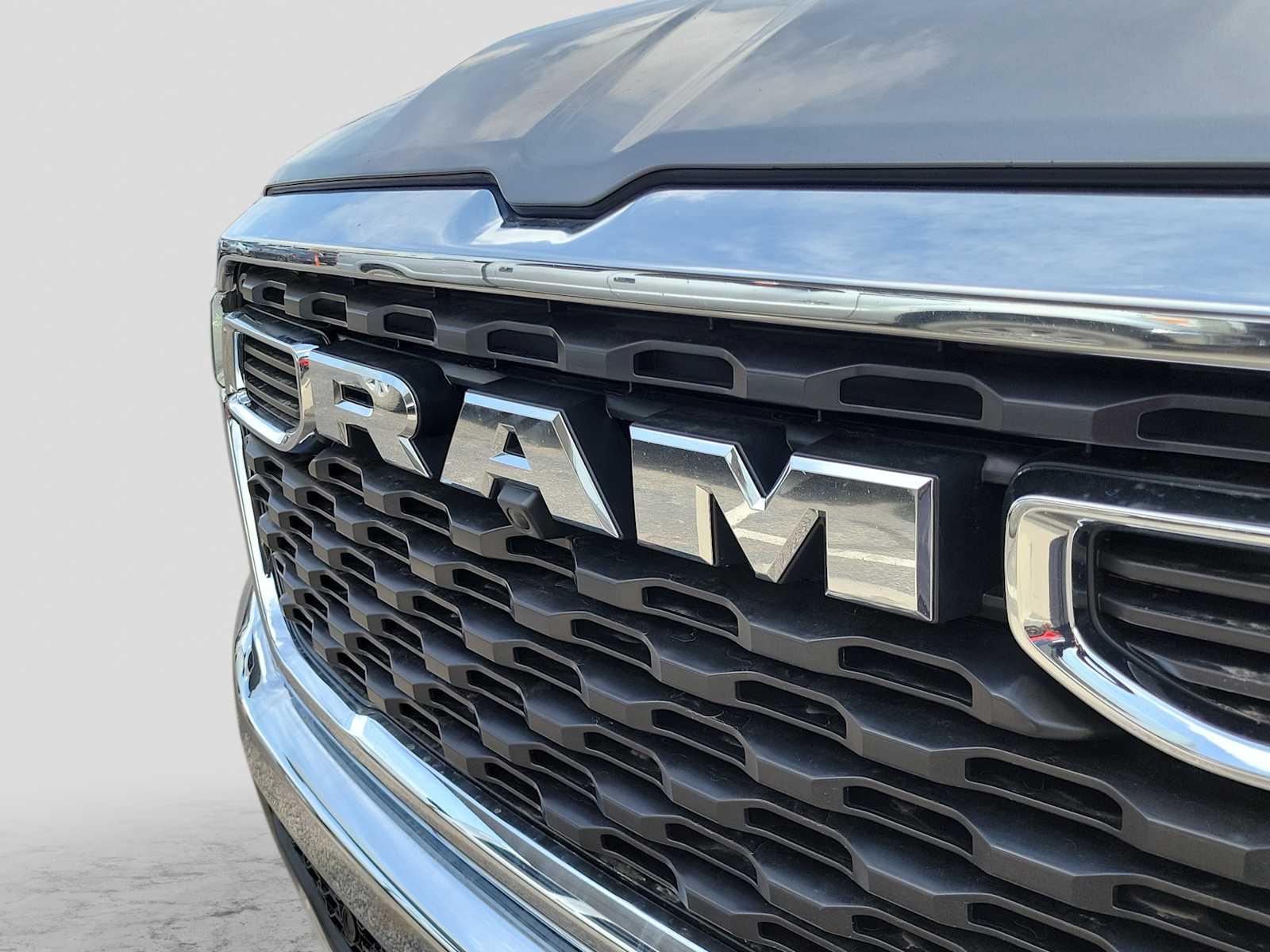 Thumbnail: 2025 RAM 1500 - 9