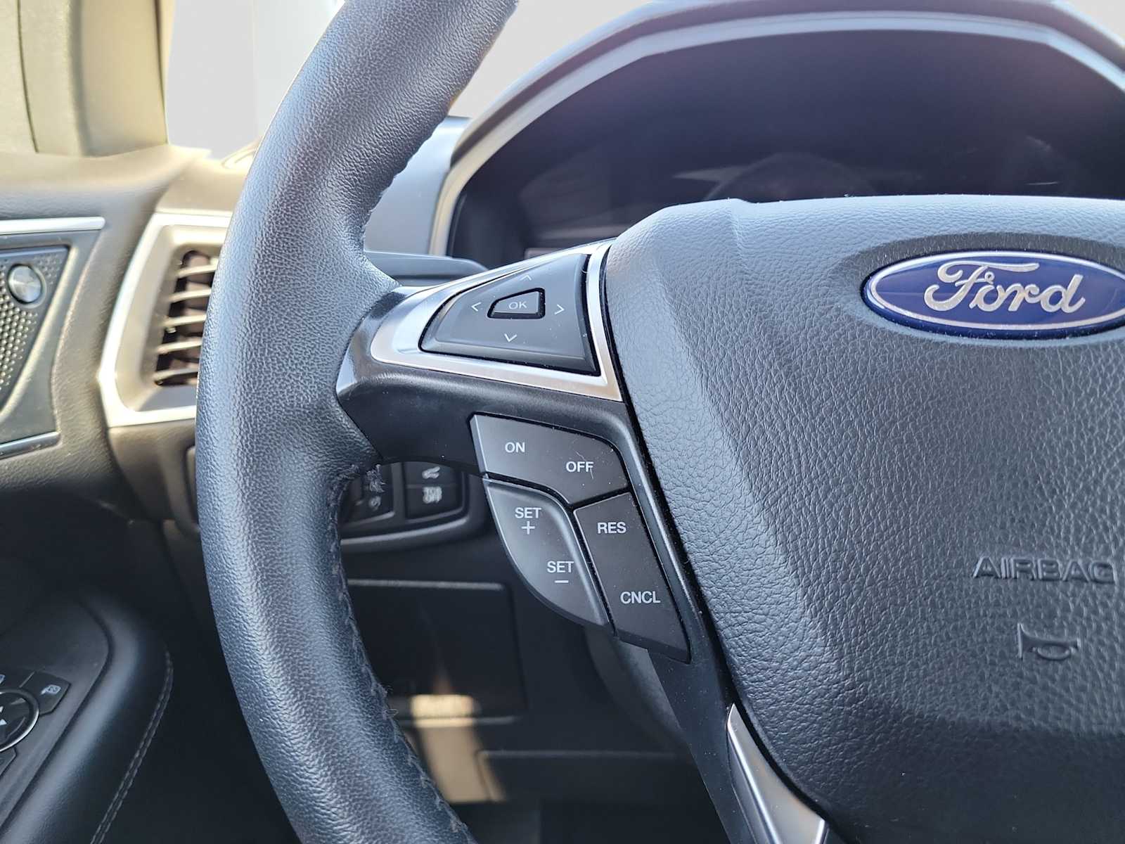 Thumbnail: 2024 Ford Edge - 19