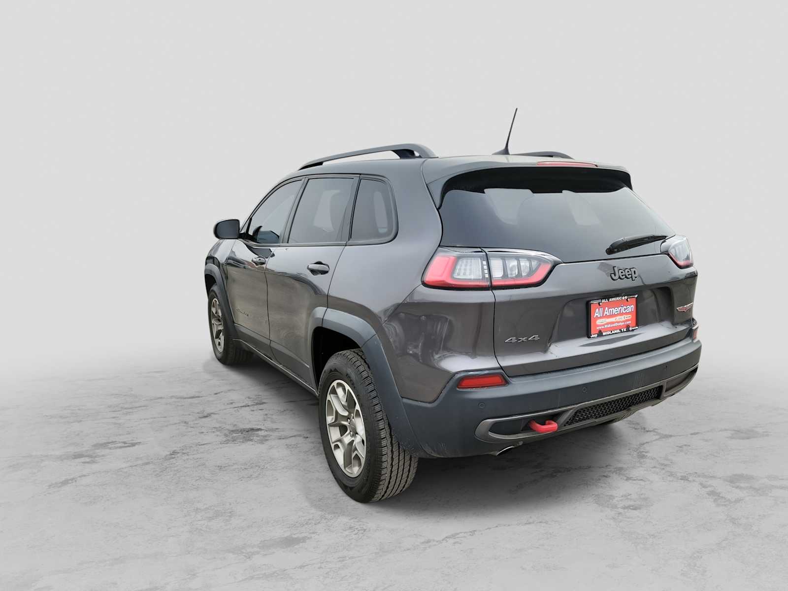 Thumbnail: 2020 Jeep Cherokee - 4