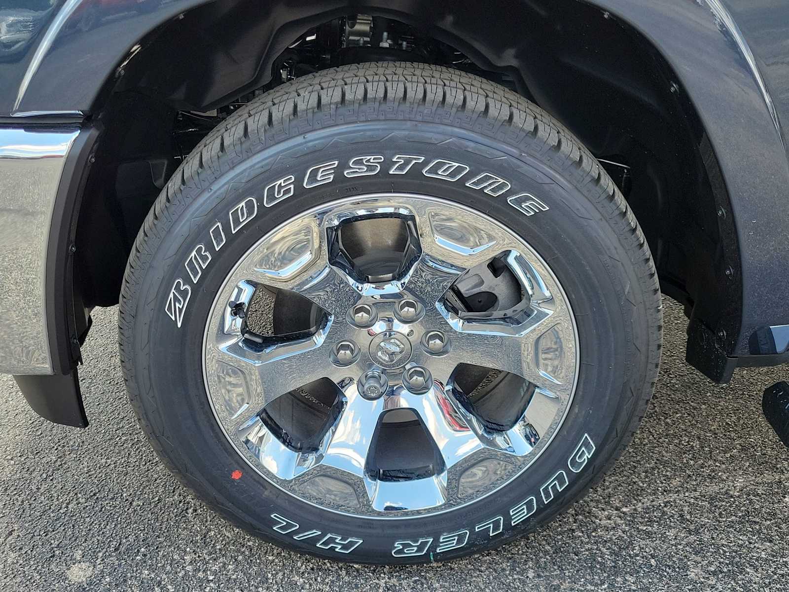 Thumbnail: 2025 RAM 1500 - 8