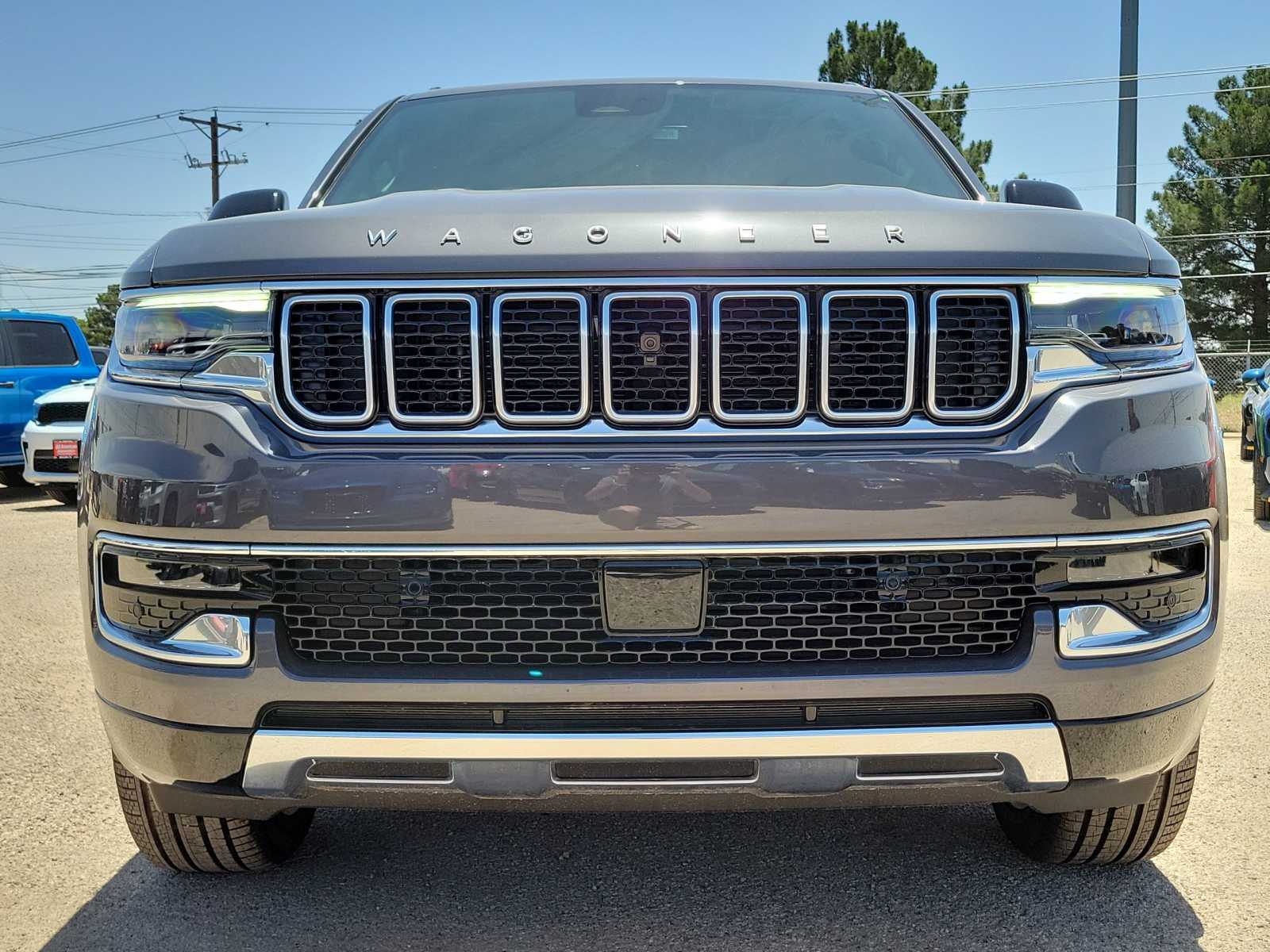 Thumbnail: 2024 Jeep Wagoneer - 9