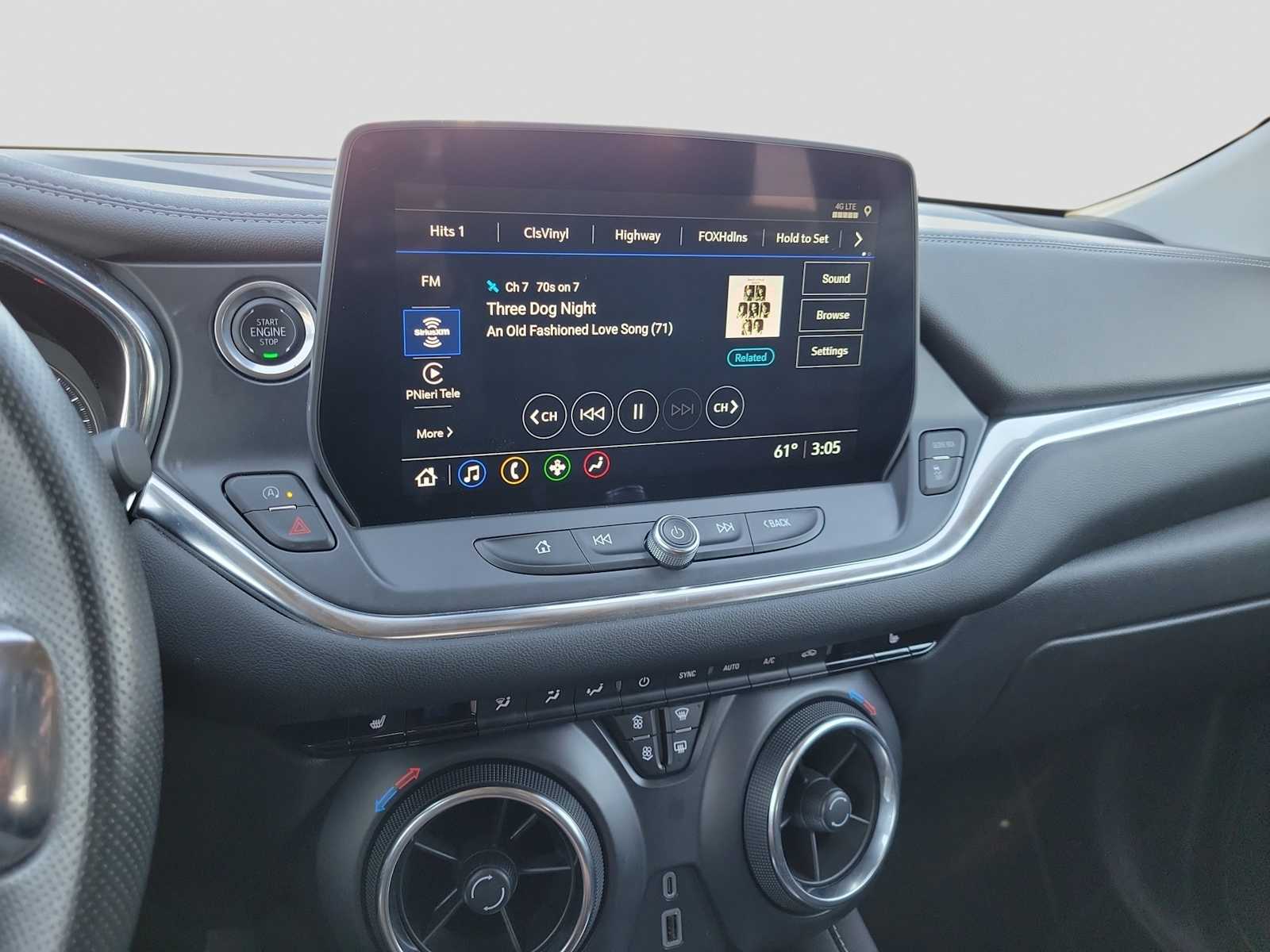 Thumbnail: 2025 Chevrolet Blazer - 21