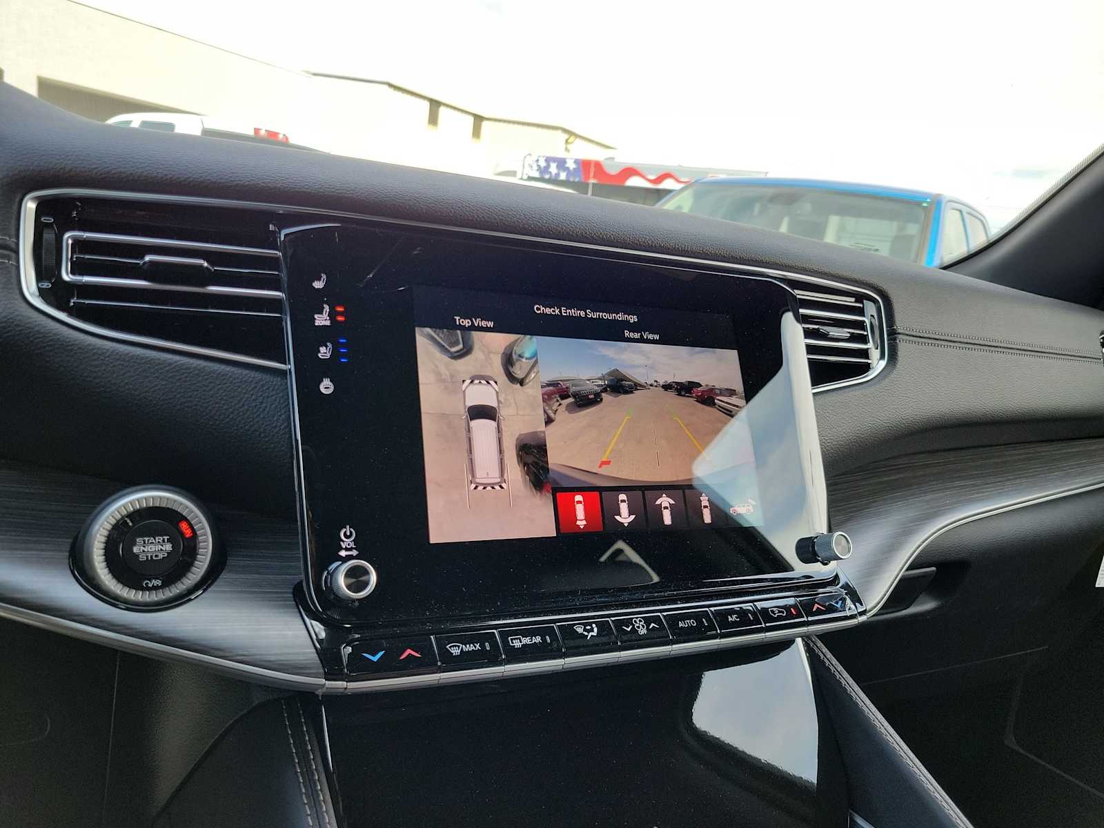 Thumbnail: 2024 Jeep Wagoneer - 20