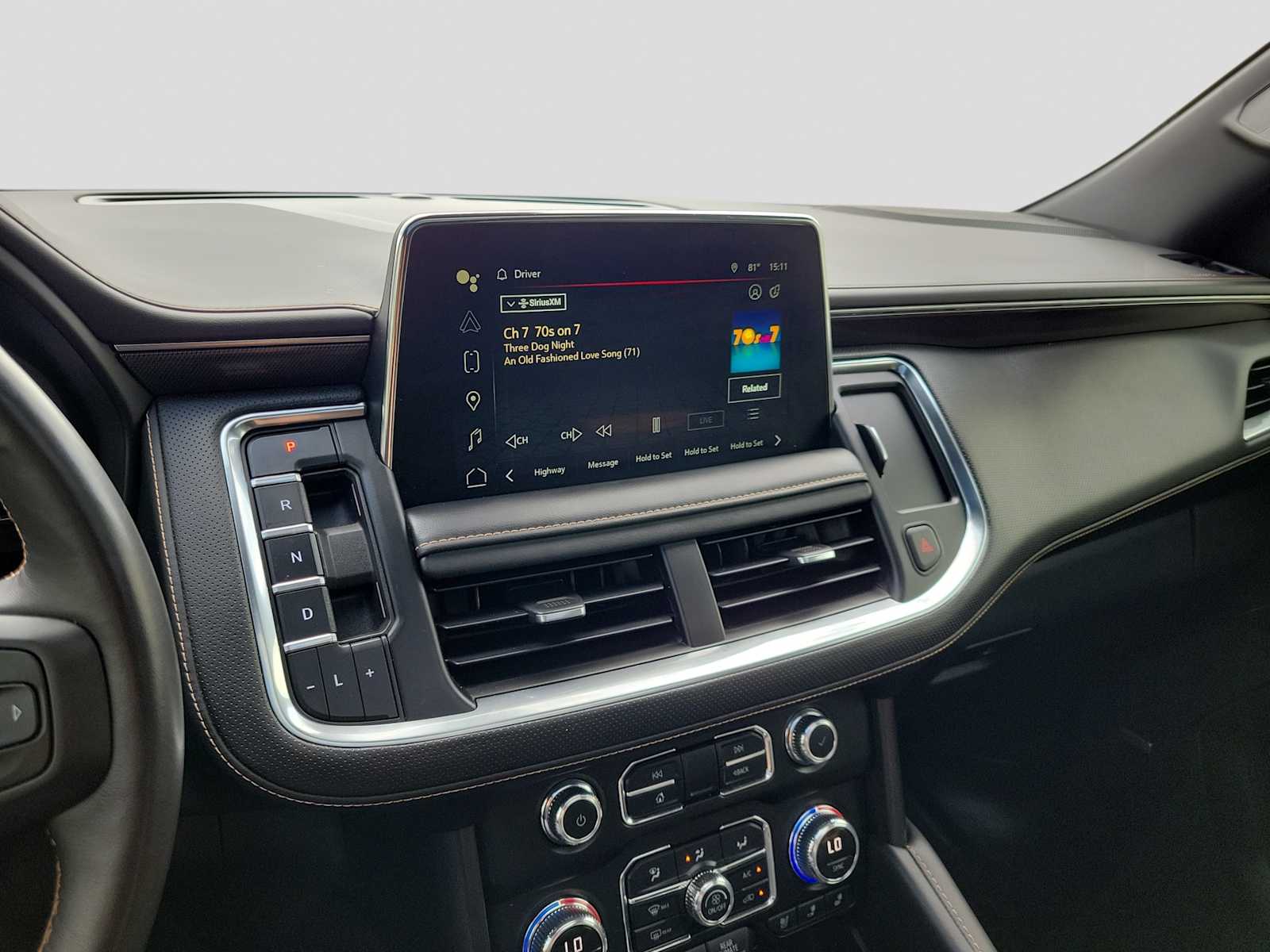 Thumbnail: 2022 GMC Yukon XL - 21