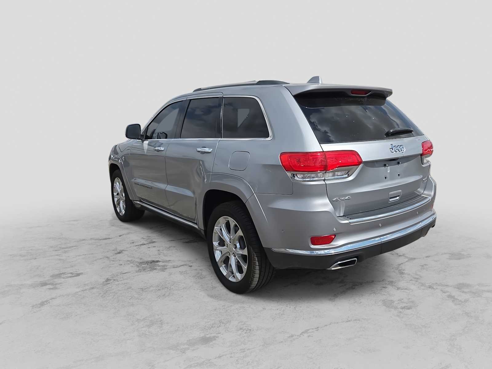 Thumbnail: 2019 Jeep Grand Cherokee - 4