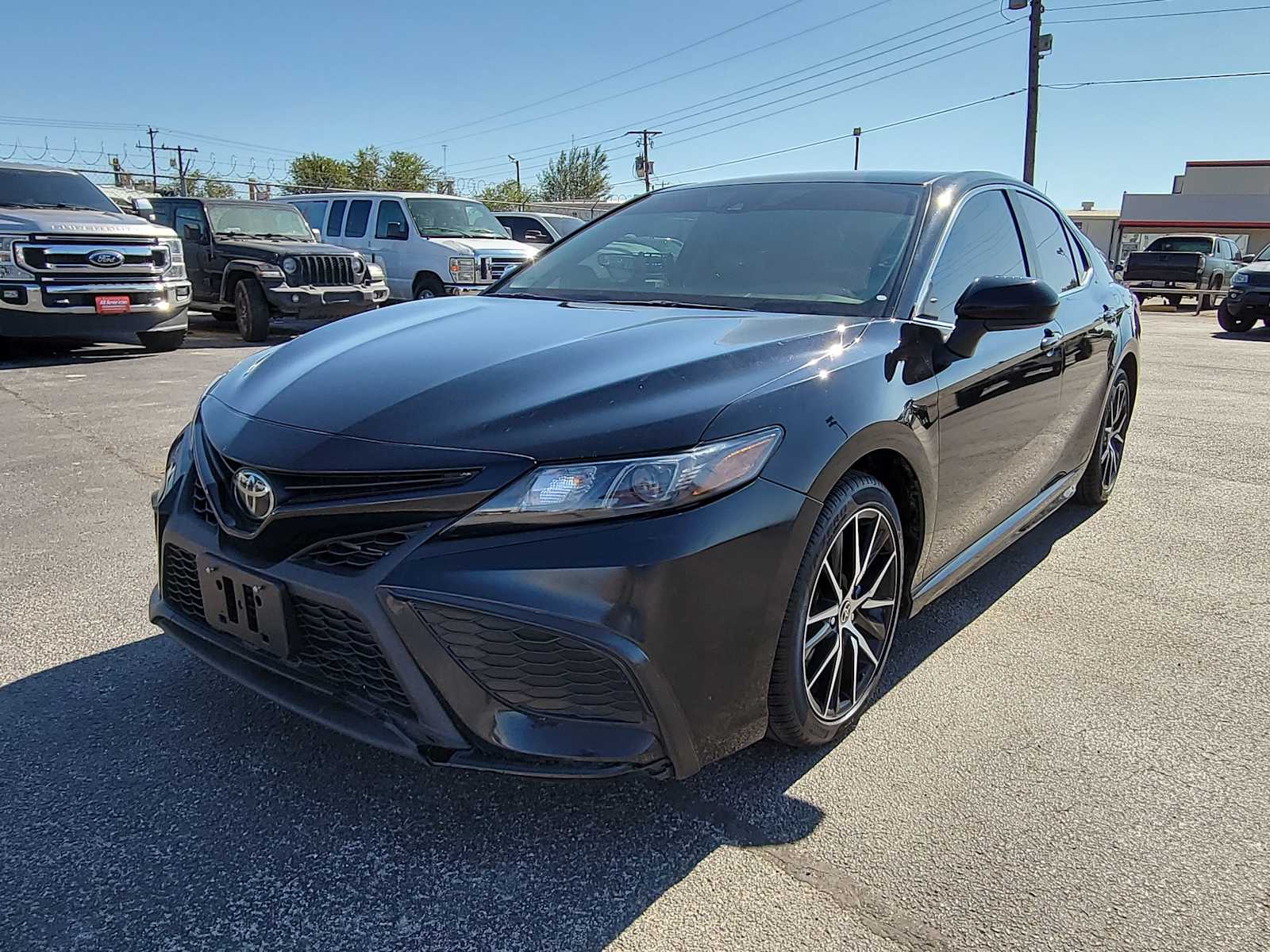 Certified 2021 Toyota Camry SE with VIN 4T1G11AK8MU488514 for sale in Midland, TX