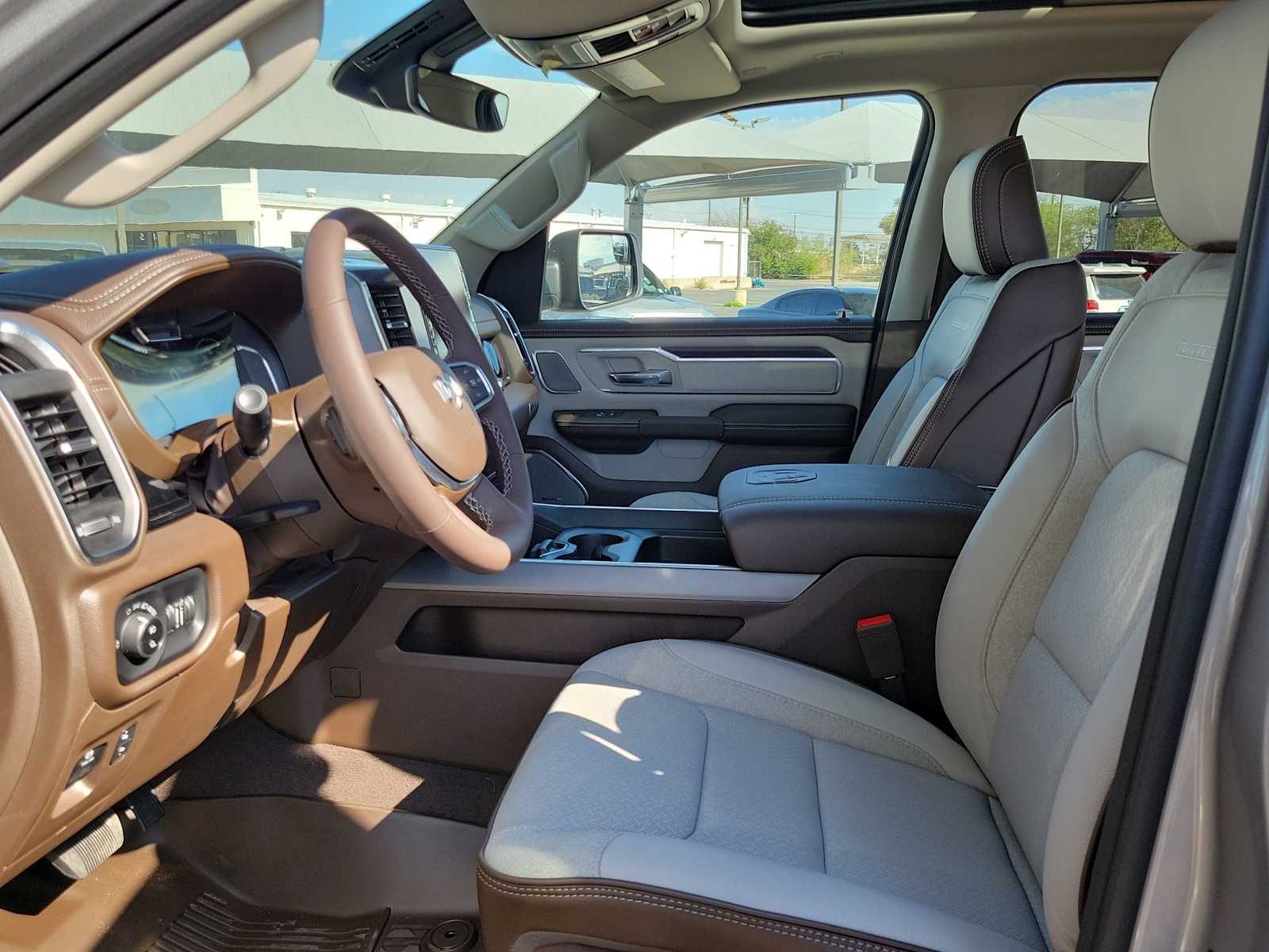 Thumbnail: 2026 RAM 1500 - 11