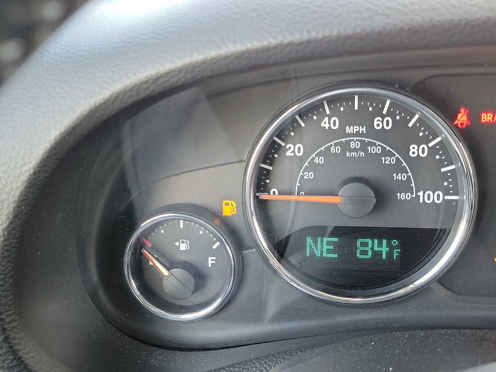 Thumbnail: 2014 Jeep Wrangler - 18