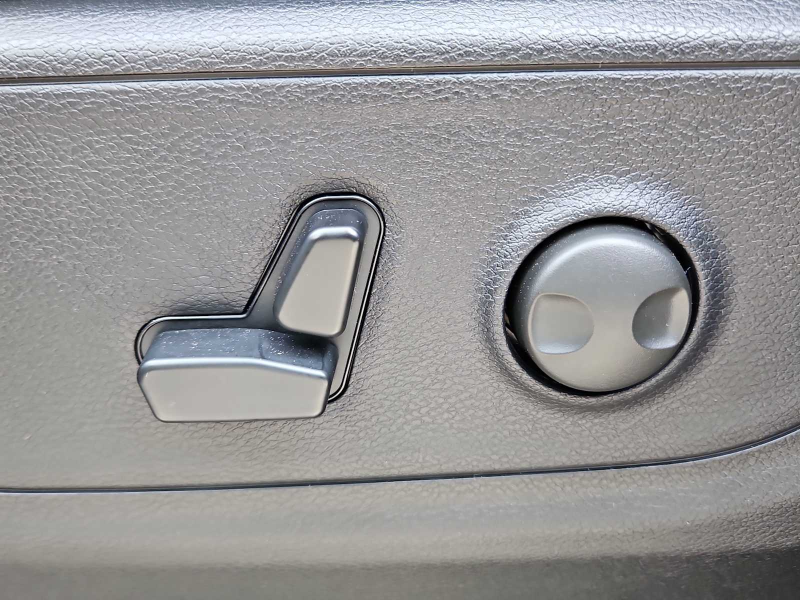 2026 RAM 1500 Big Horn/Lone Star - Photo 18