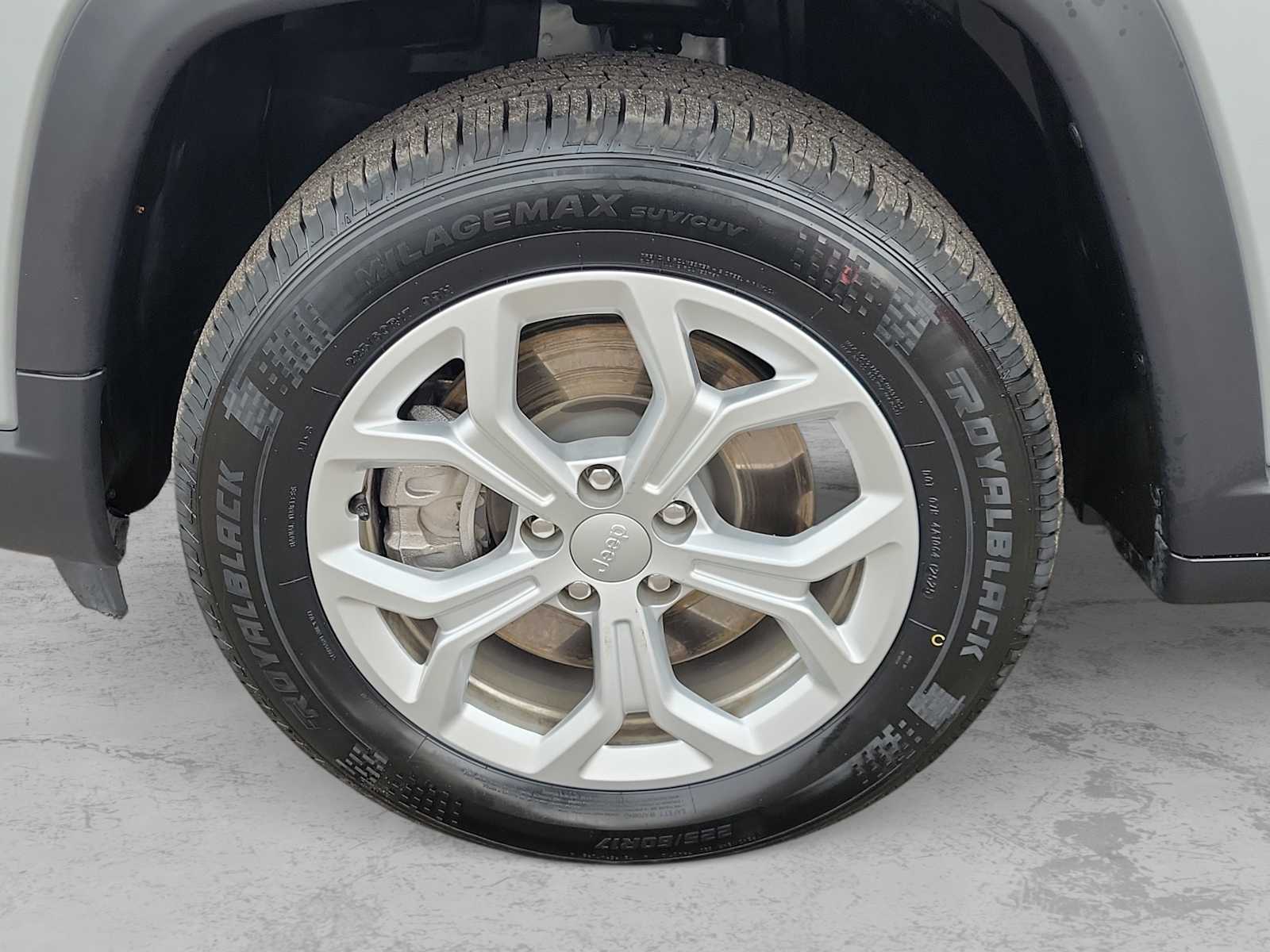 Thumbnail: 2024 Jeep Compass - 8