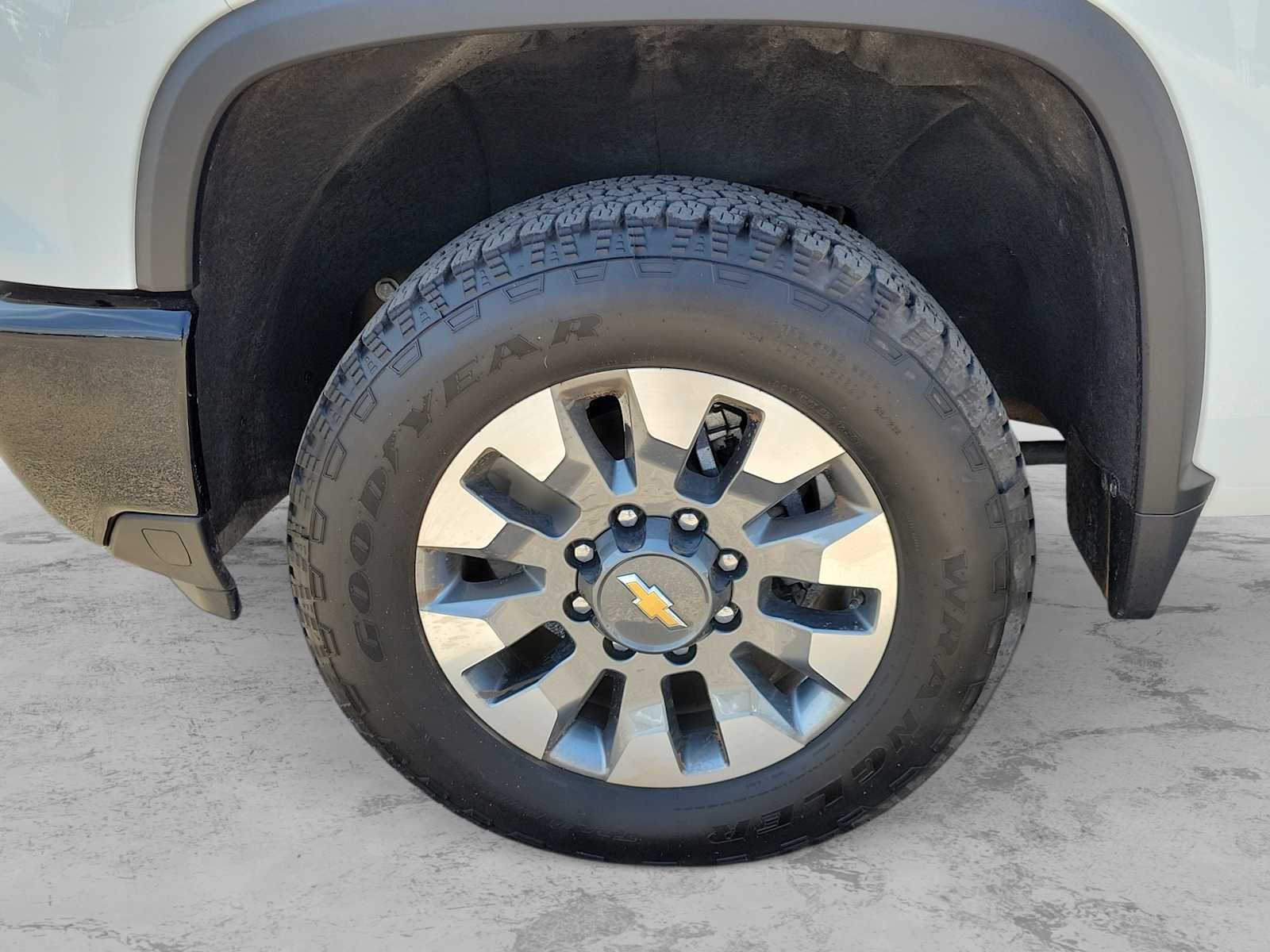 Thumbnail: 2025 Chevrolet Silverado 2500 - 8
