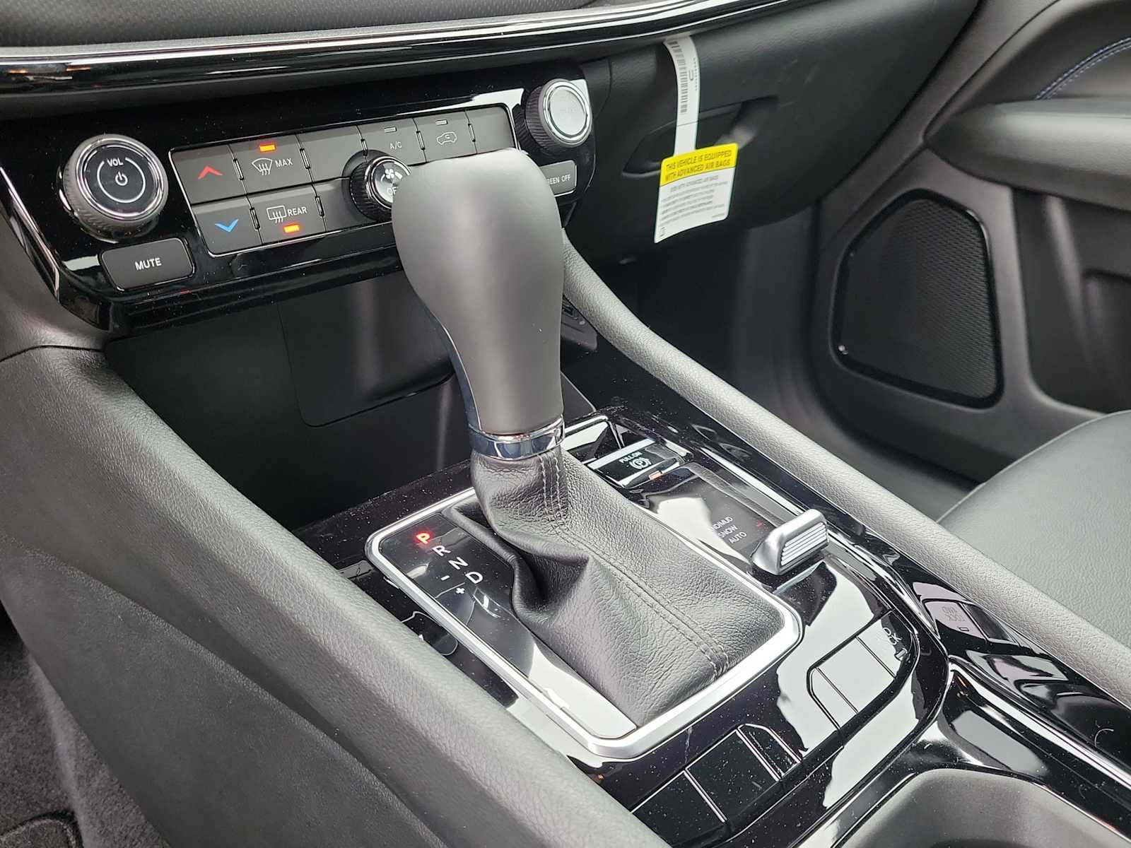 Thumbnail: 2026 Jeep Compass - 17