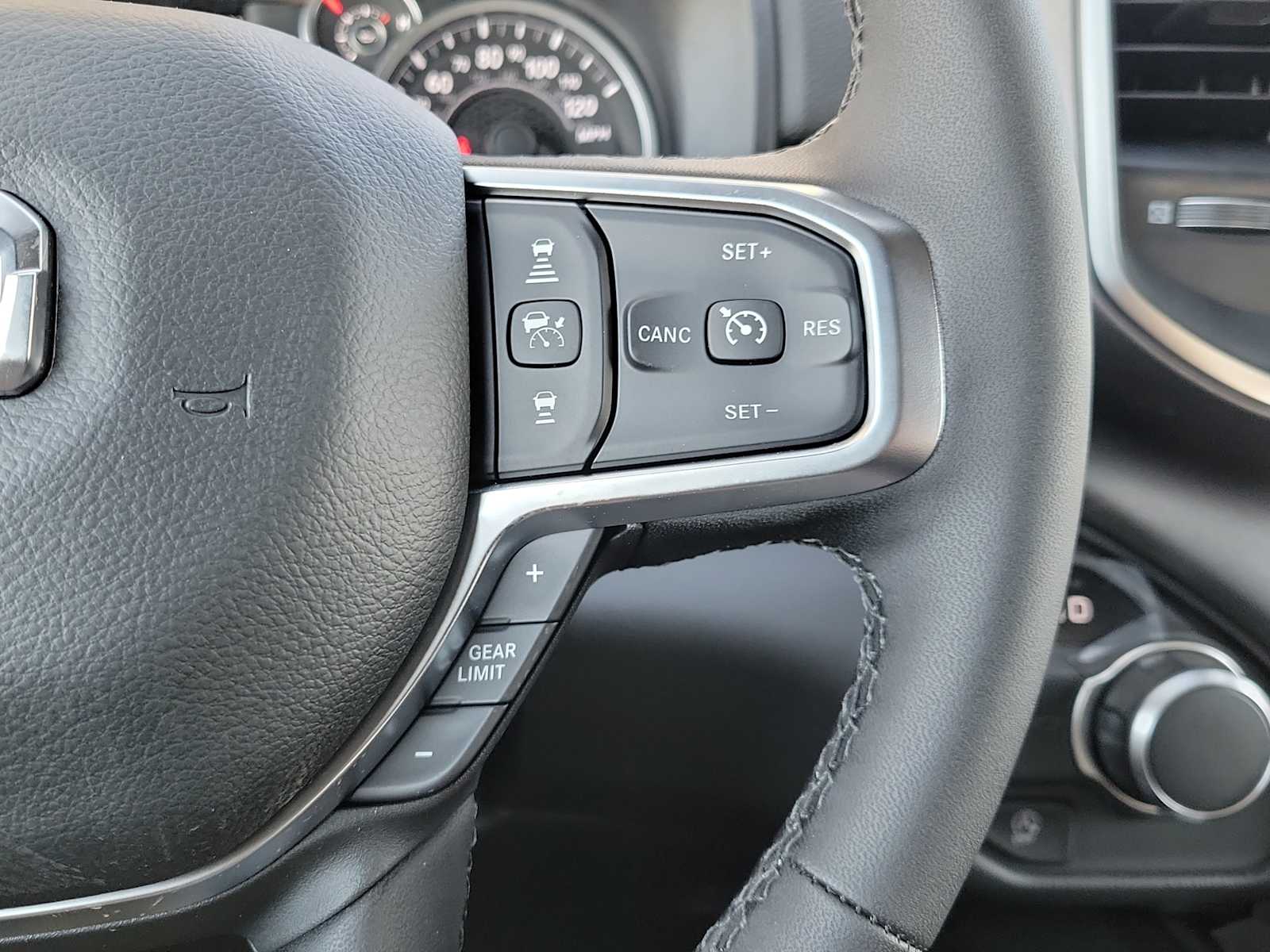 Thumbnail: 2026 RAM 1500 - 19