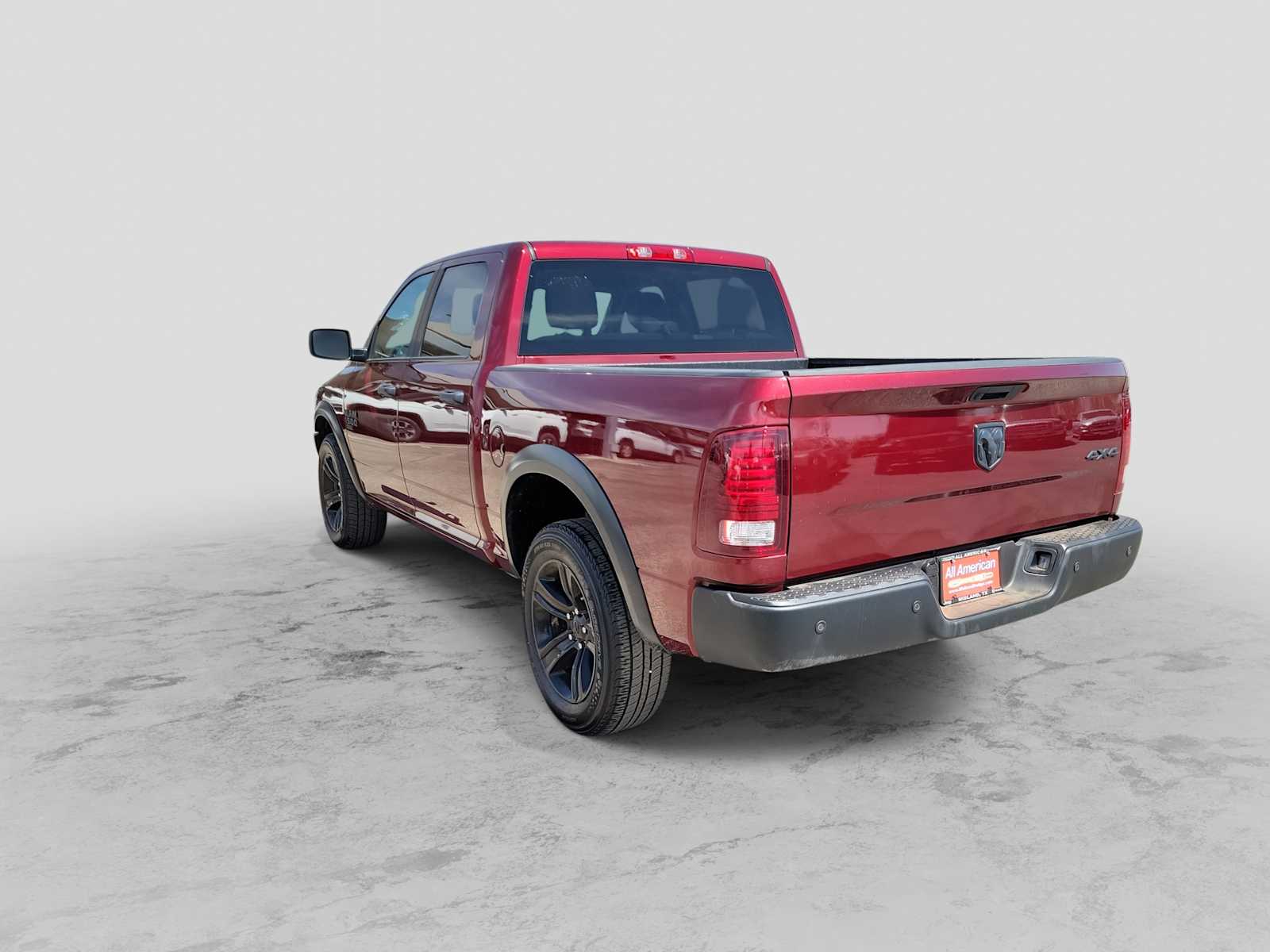 Thumbnail: 2024 RAM 1500 Classic - 4