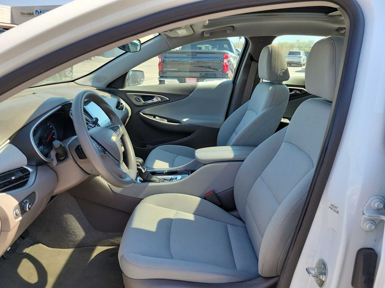 Thumbnail: 2024 Chevrolet Malibu - 11