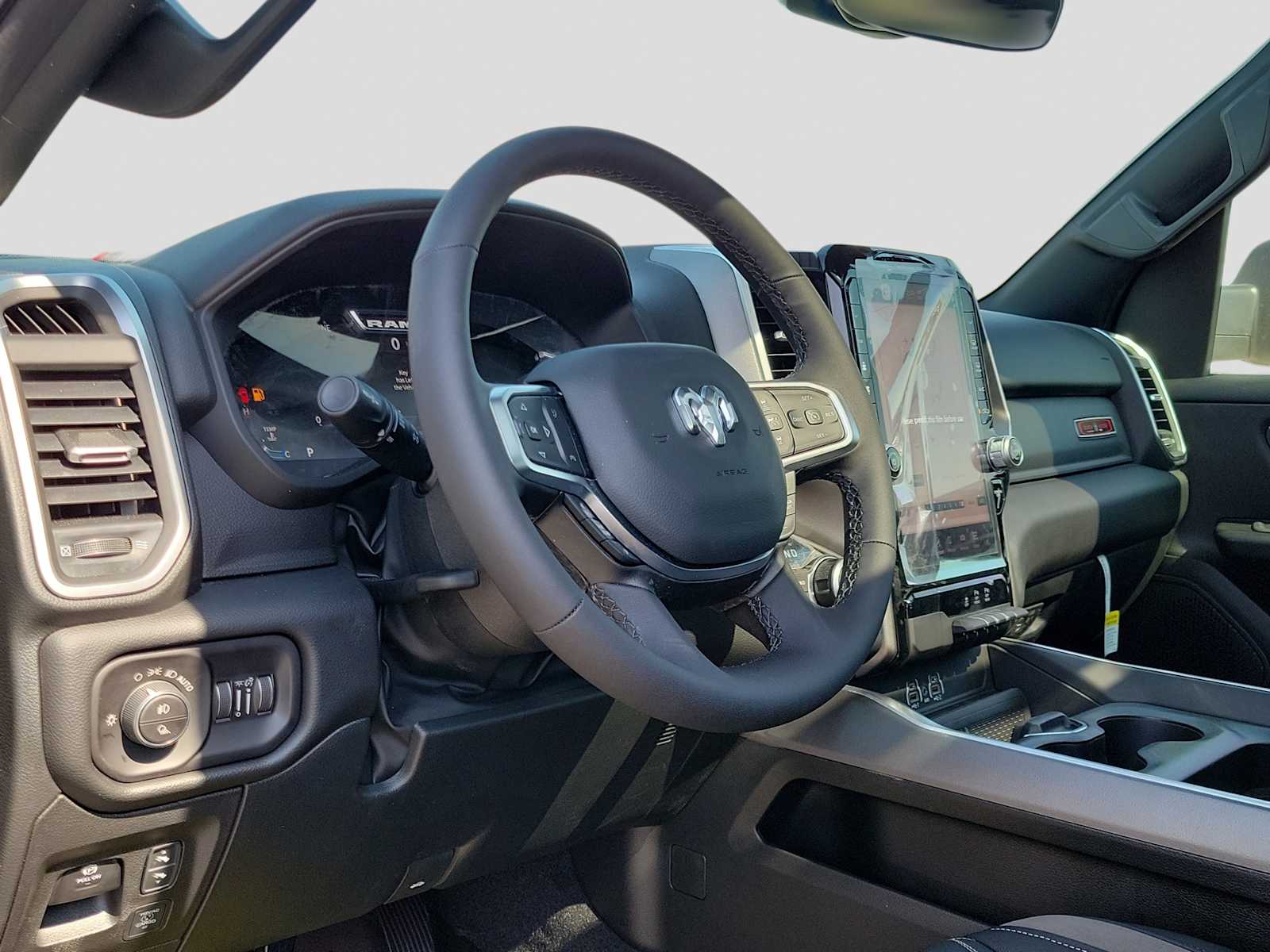 Thumbnail: 2026 RAM 1500 - 2