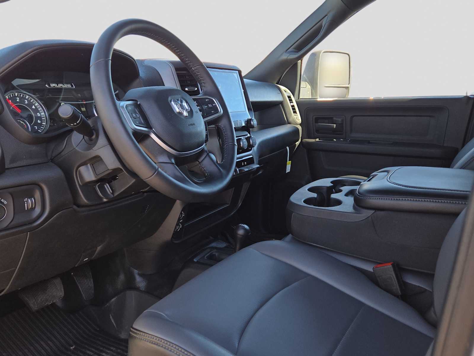 2024 RAM Ram 2500 Pickup Tradesman - Photo 10