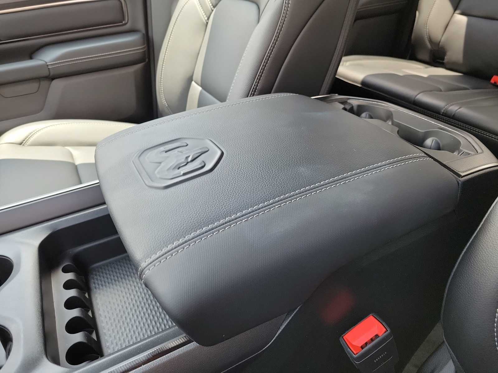 Thumbnail: 2025 RAM 1500 - 16
