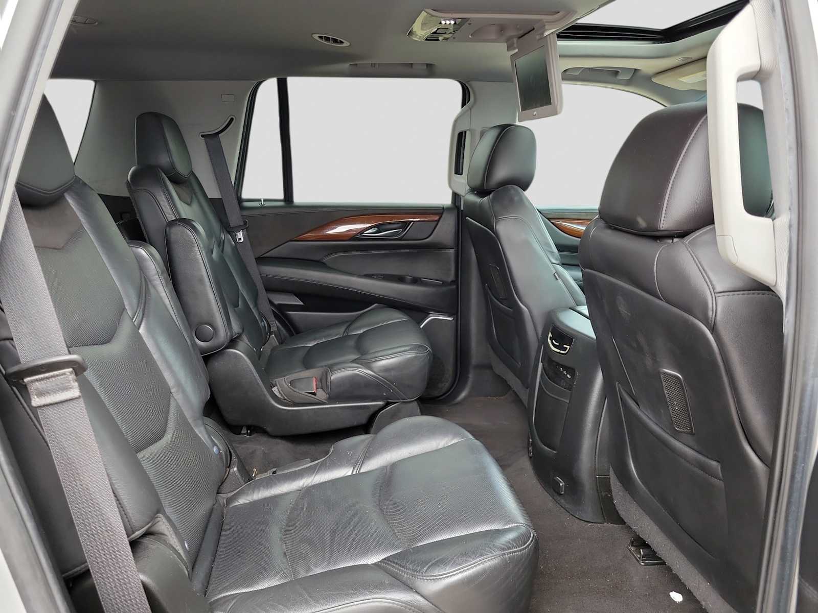Thumbnail: 2020 Cadillac Escalade - 13