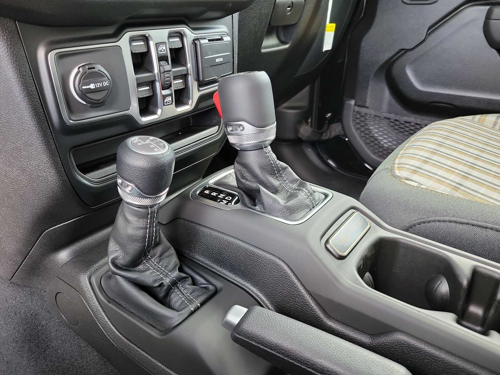 Thumbnail: 2026 Jeep Wrangler - 13