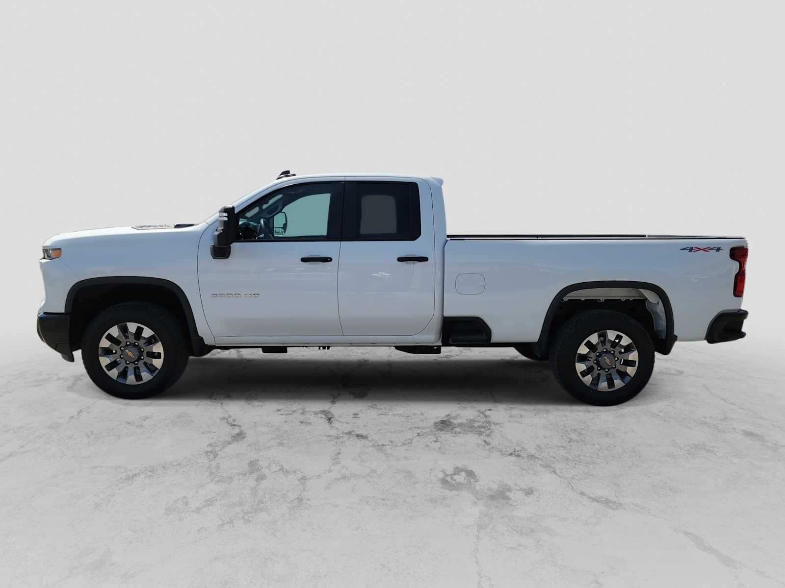 Thumbnail: 2025 Chevrolet Silverado 2500 - 3
