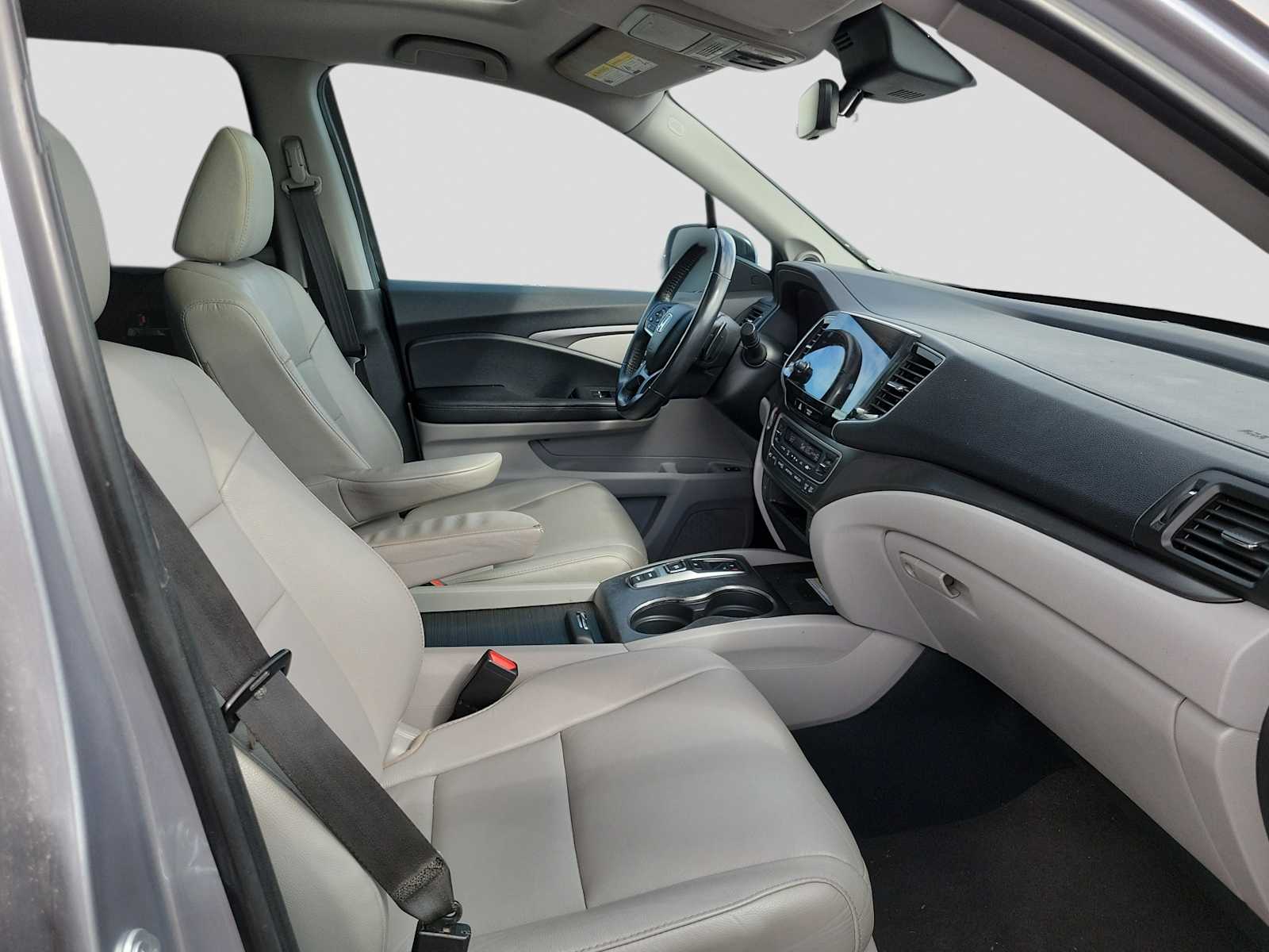 Thumbnail: 2022 Honda Pilot - 13