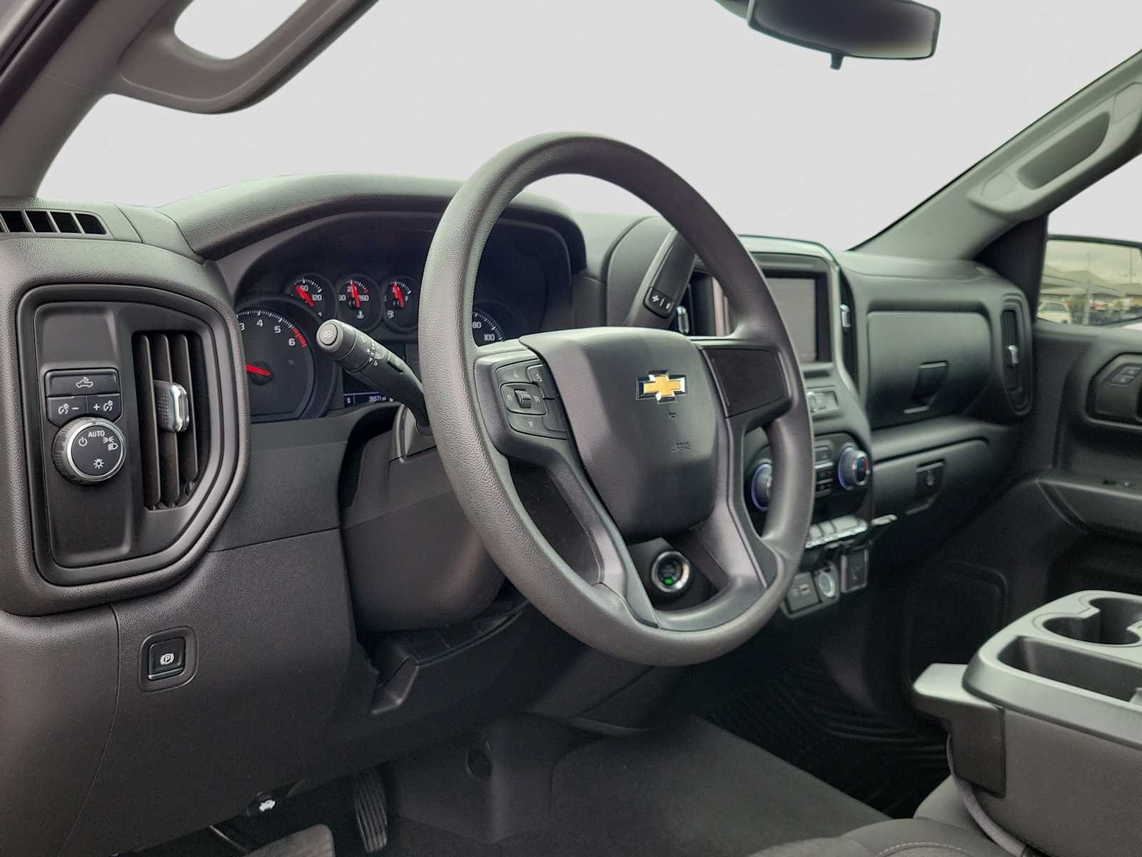 Thumbnail: 2025 Chevrolet Silverado 1500 - 2