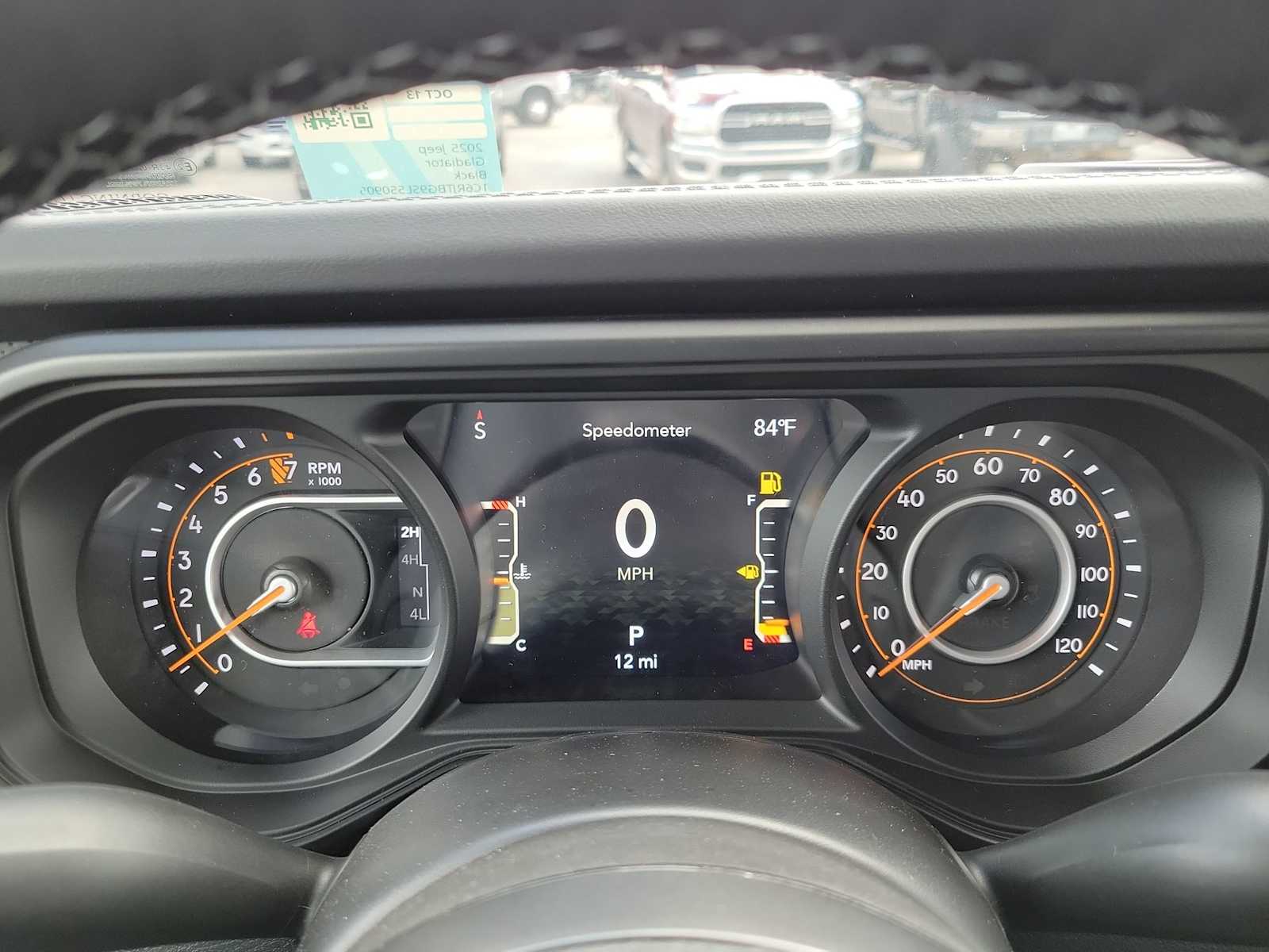 Thumbnail: 2025 Jeep Gladiator - 18