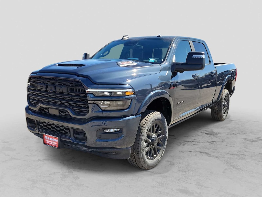 New 2025 Ram 2500 LIMITED CREW CAB 4X4 6'4 BOX Pickup
