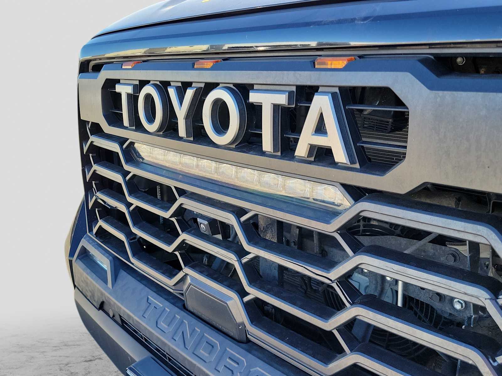 Thumbnail: 2023 Toyota Tundra - 9