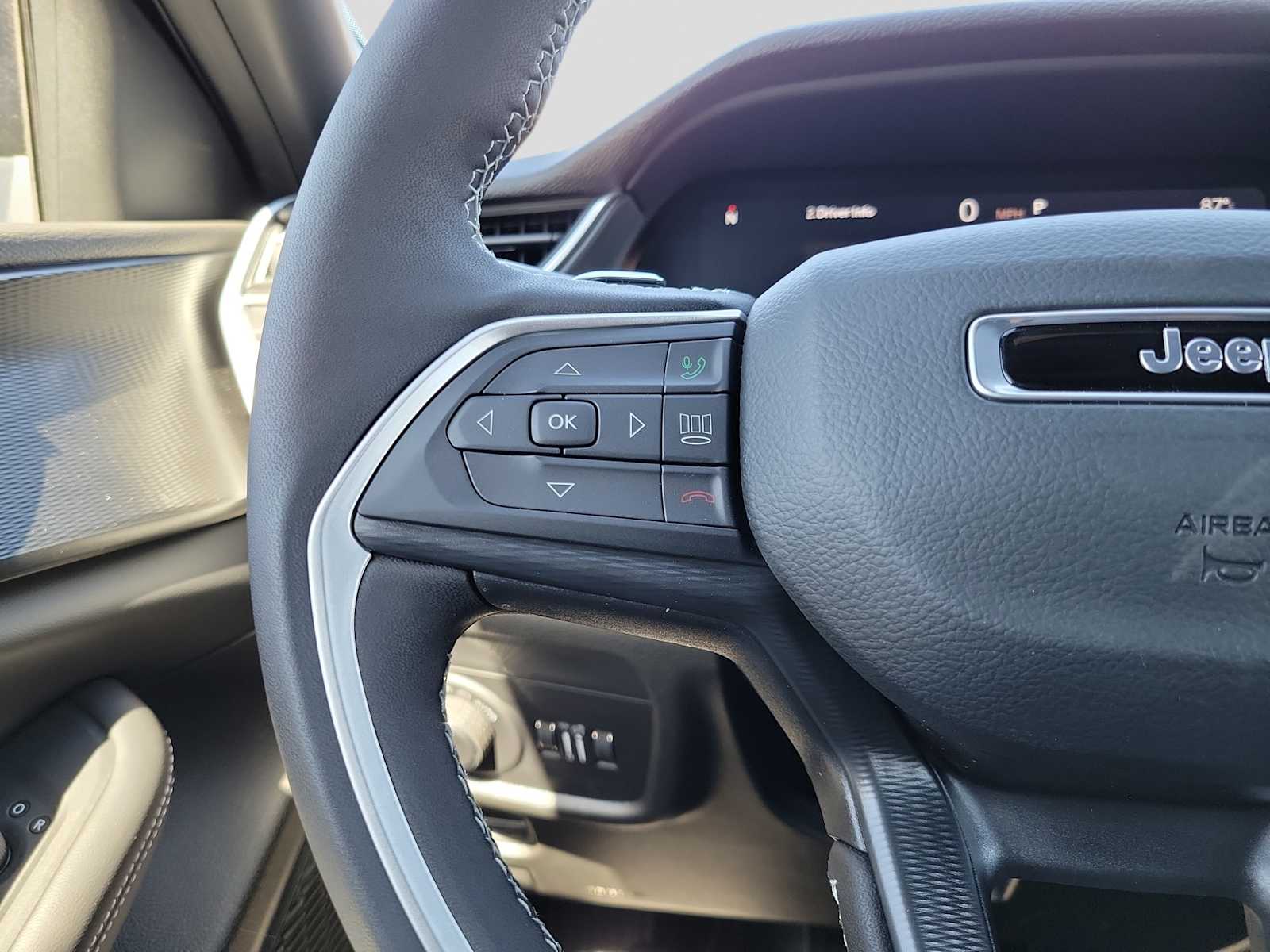 Thumbnail: 2025 Jeep Grand Cherokee - 19