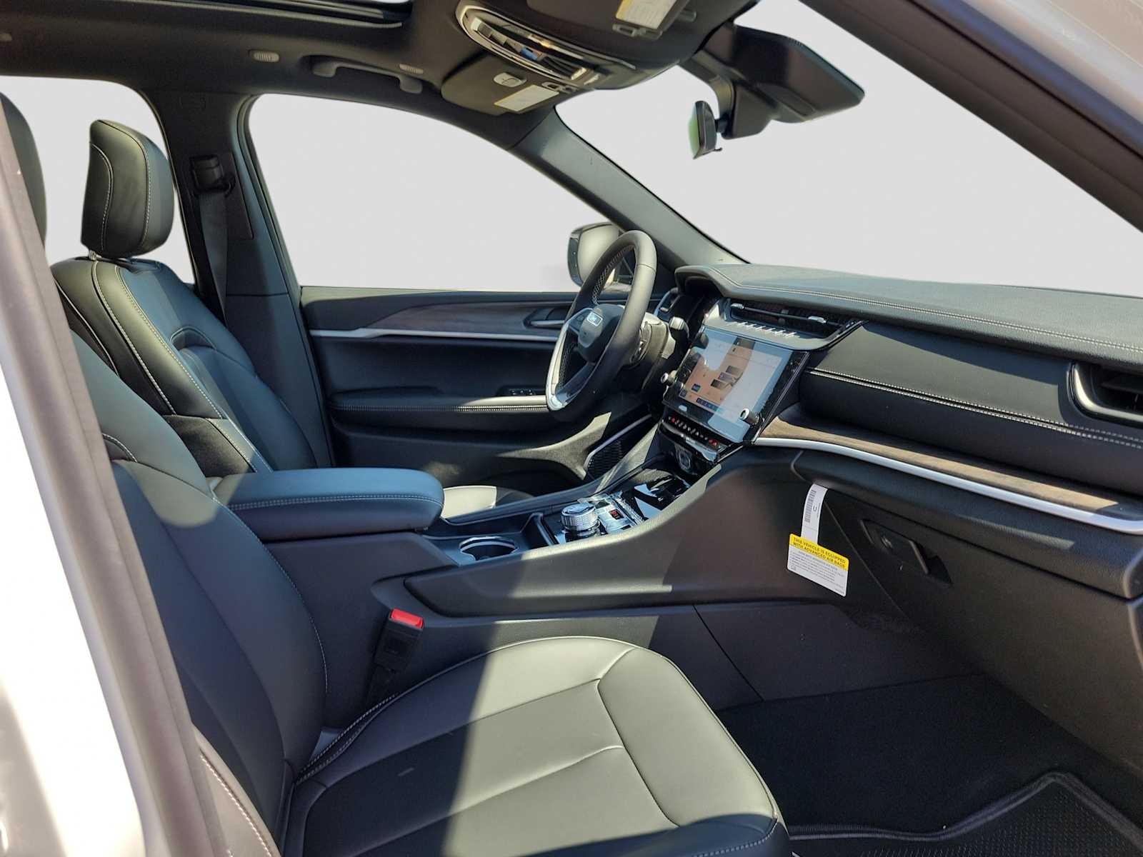 Thumbnail: 2026 Jeep Grand Cherokee - 10