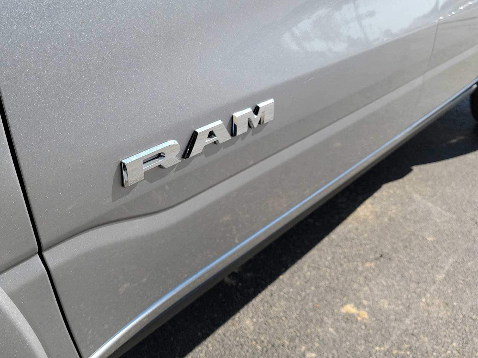 Thumbnail: 2026 RAM 1500 - 7