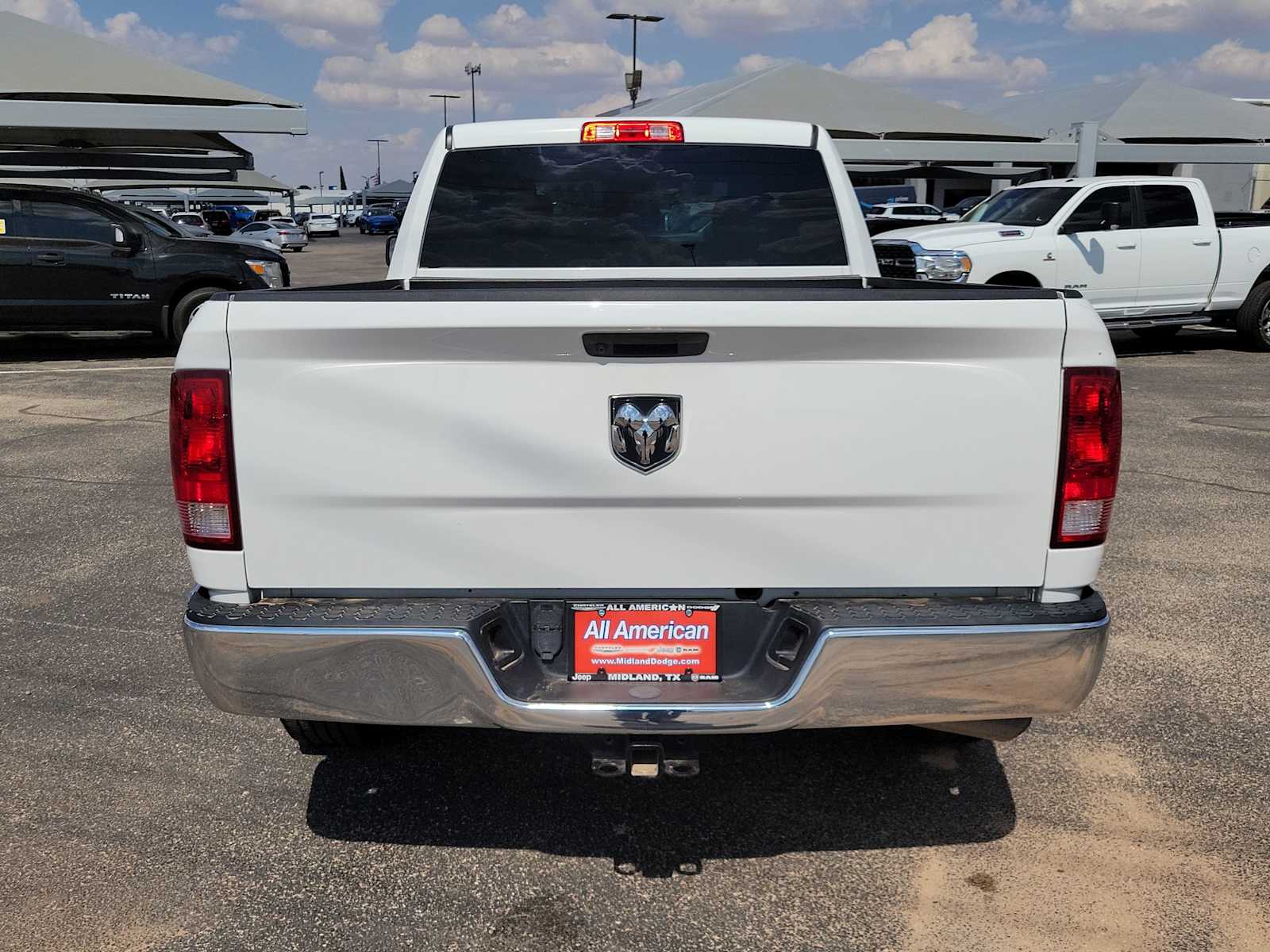 Thumbnail: 2019 RAM 1500 Classic - 5