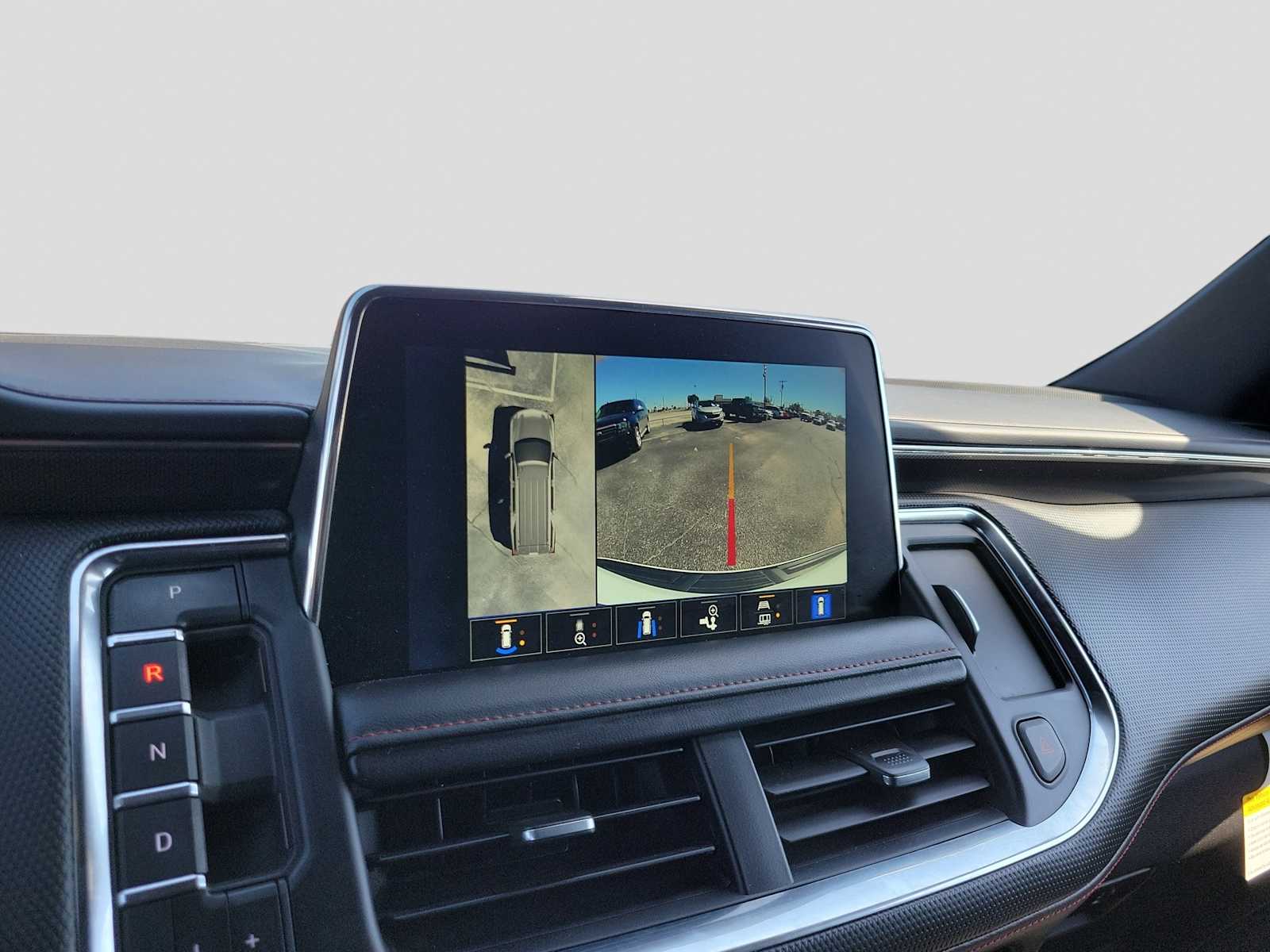 Thumbnail: 2023 Chevrolet Tahoe - 20