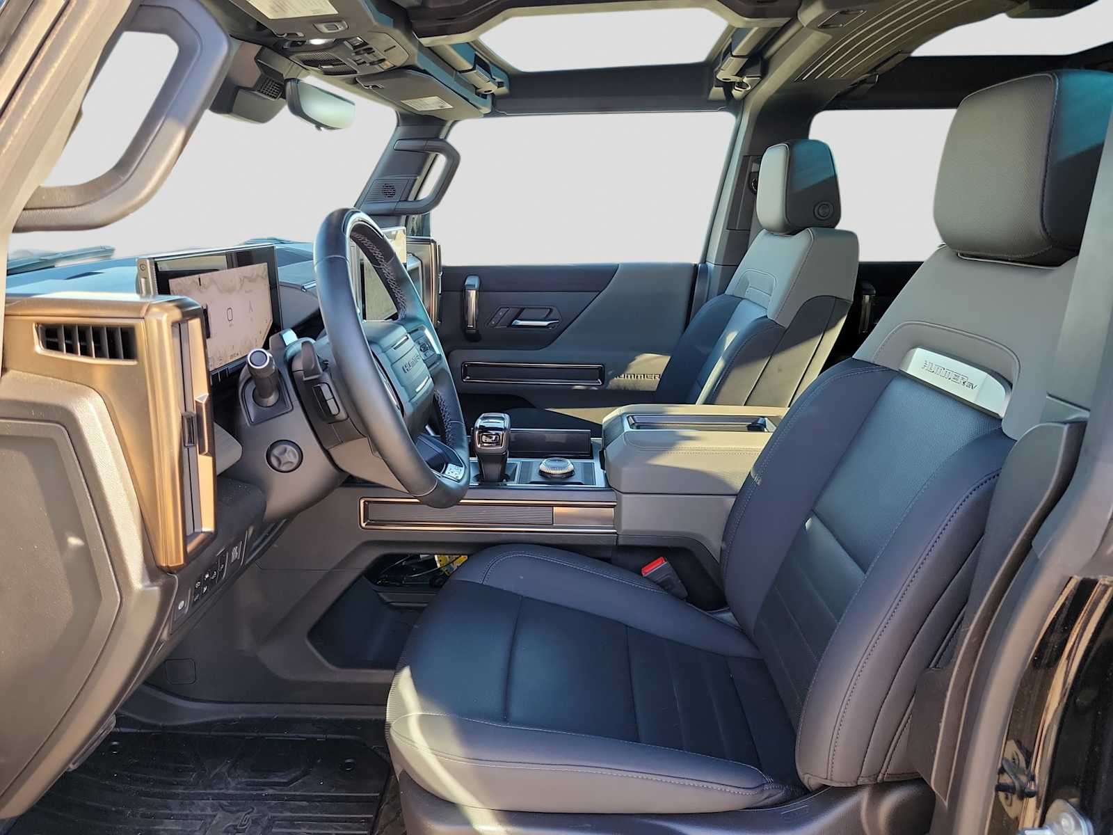 Thumbnail: 2024 GMC Hummer EV - 11