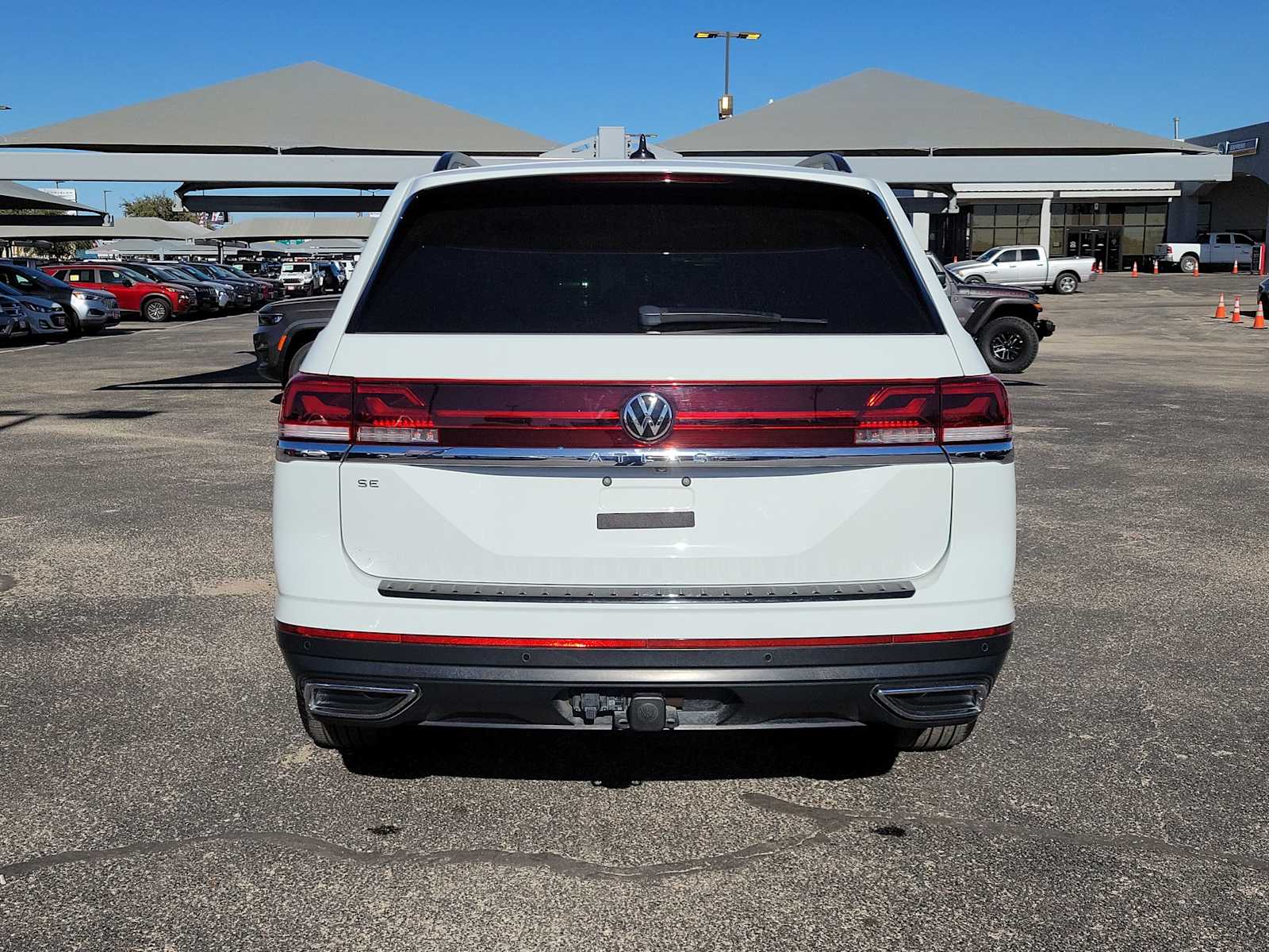 Thumbnail: 2024 Volkswagen Atlas - 5