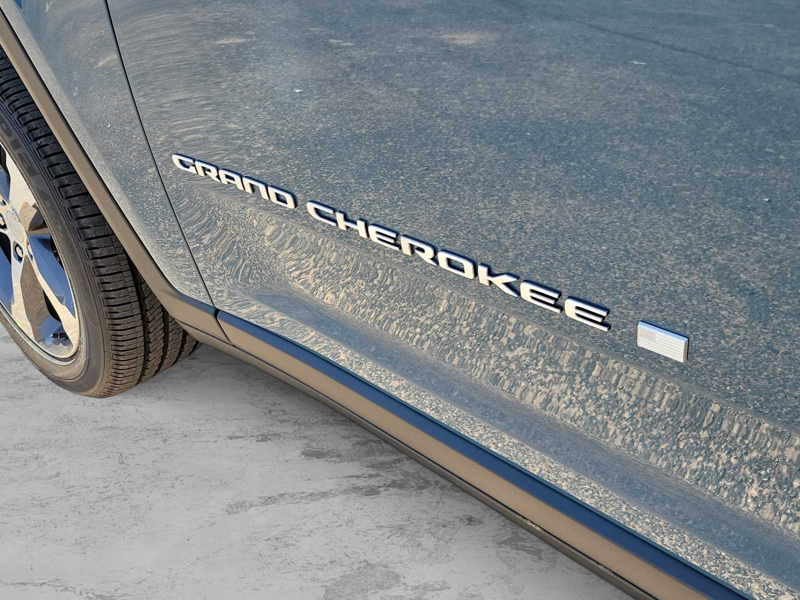 Thumbnail: 2026 Jeep Grand Cherokee - 3