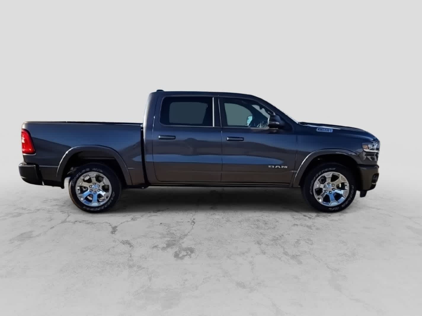 Thumbnail: 2026 RAM 1500 - 9