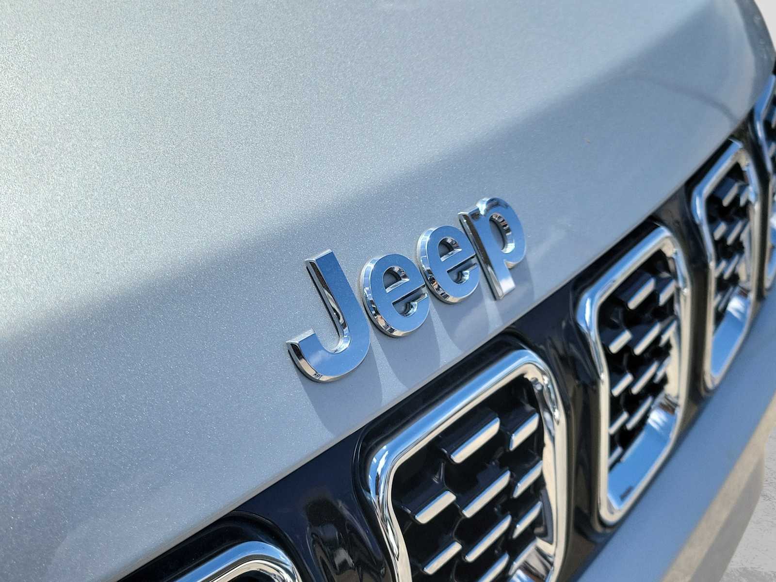 Thumbnail: 2025 Jeep Compass - 9