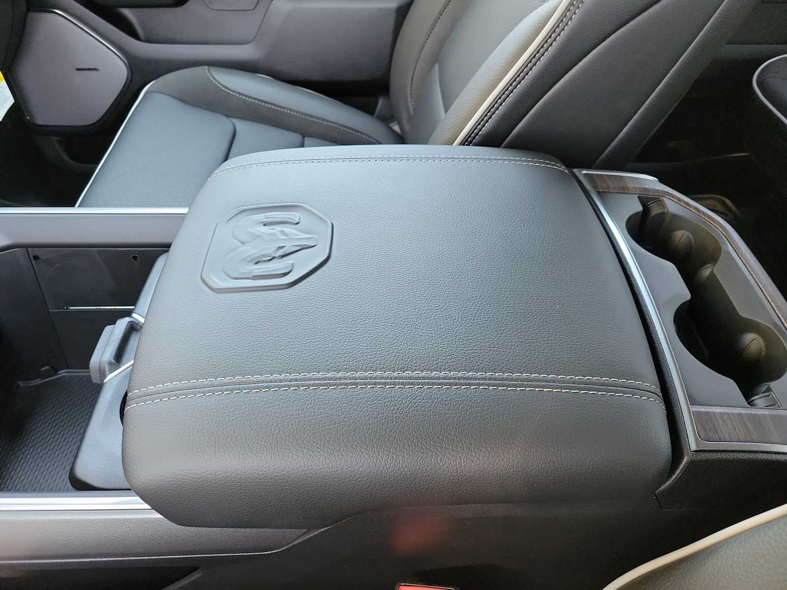 Thumbnail: 2026 RAM 1500 - 16