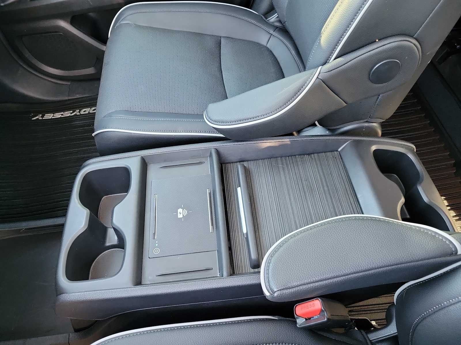 Thumbnail: 2025 Honda Odyssey - 16