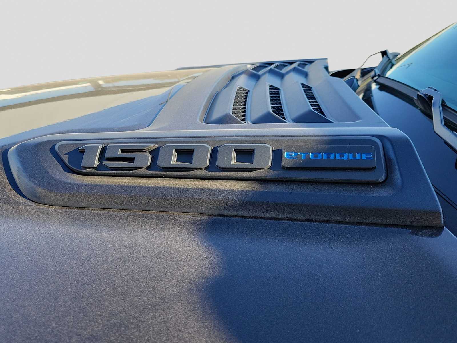 Thumbnail: 2026 RAM 1500 - 9