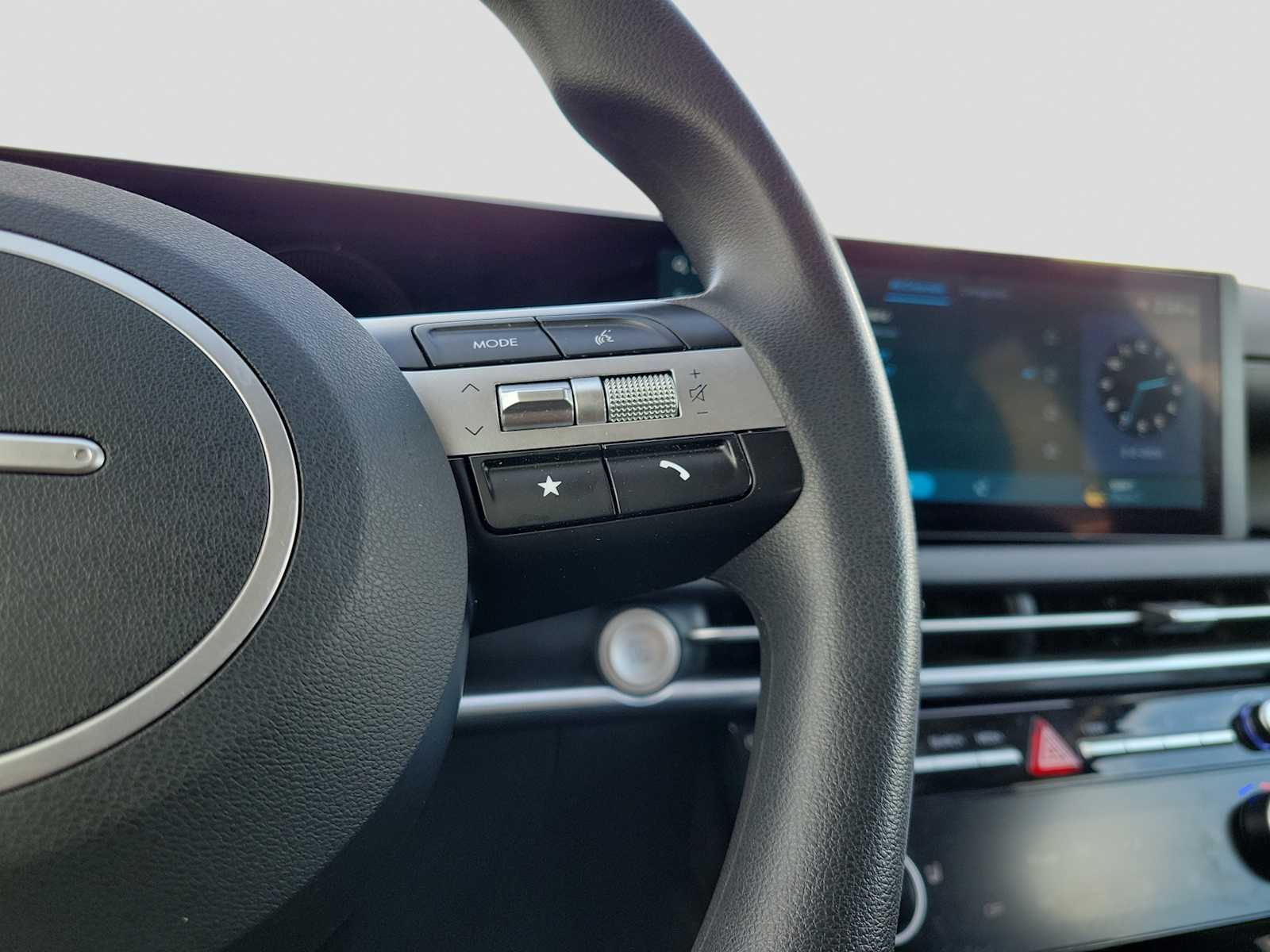 Thumbnail: 2025 Hyundai Tucson - 19