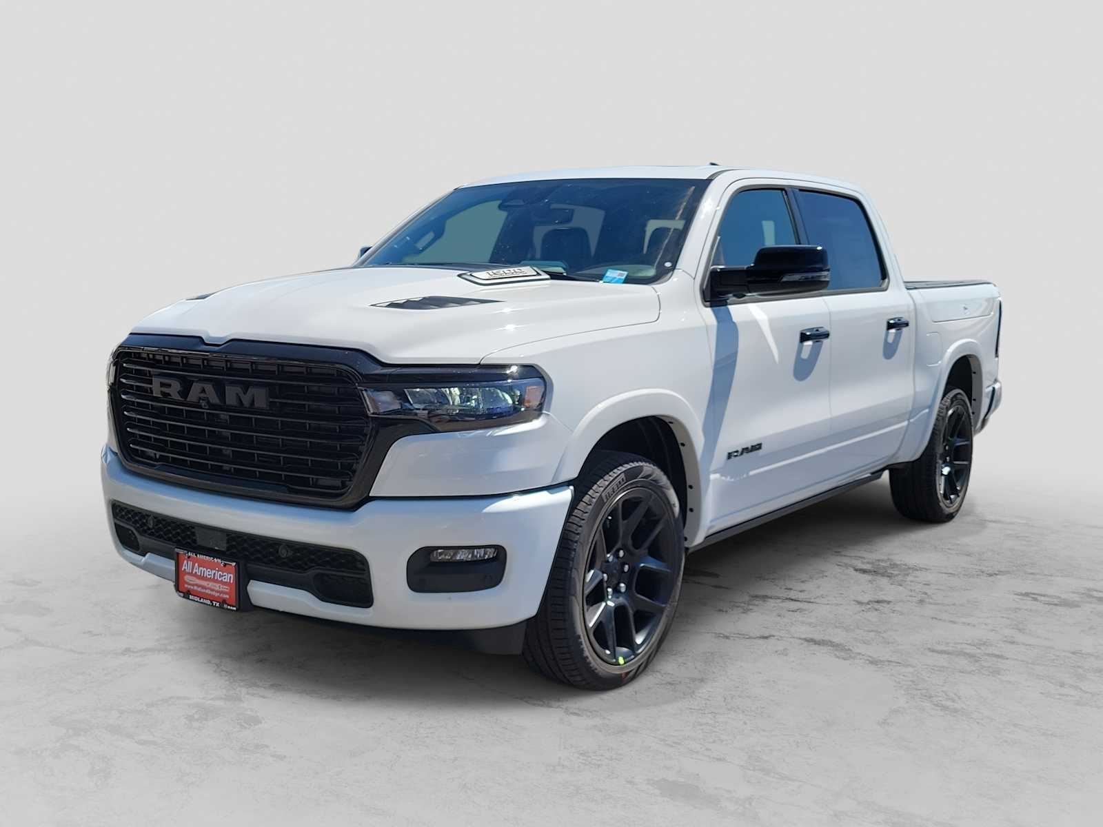 2026 RAM Ram 1500 Pickup Laramie's photo